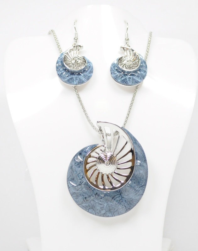 Nautilus Shell Necklace and Earrings Set STN-53