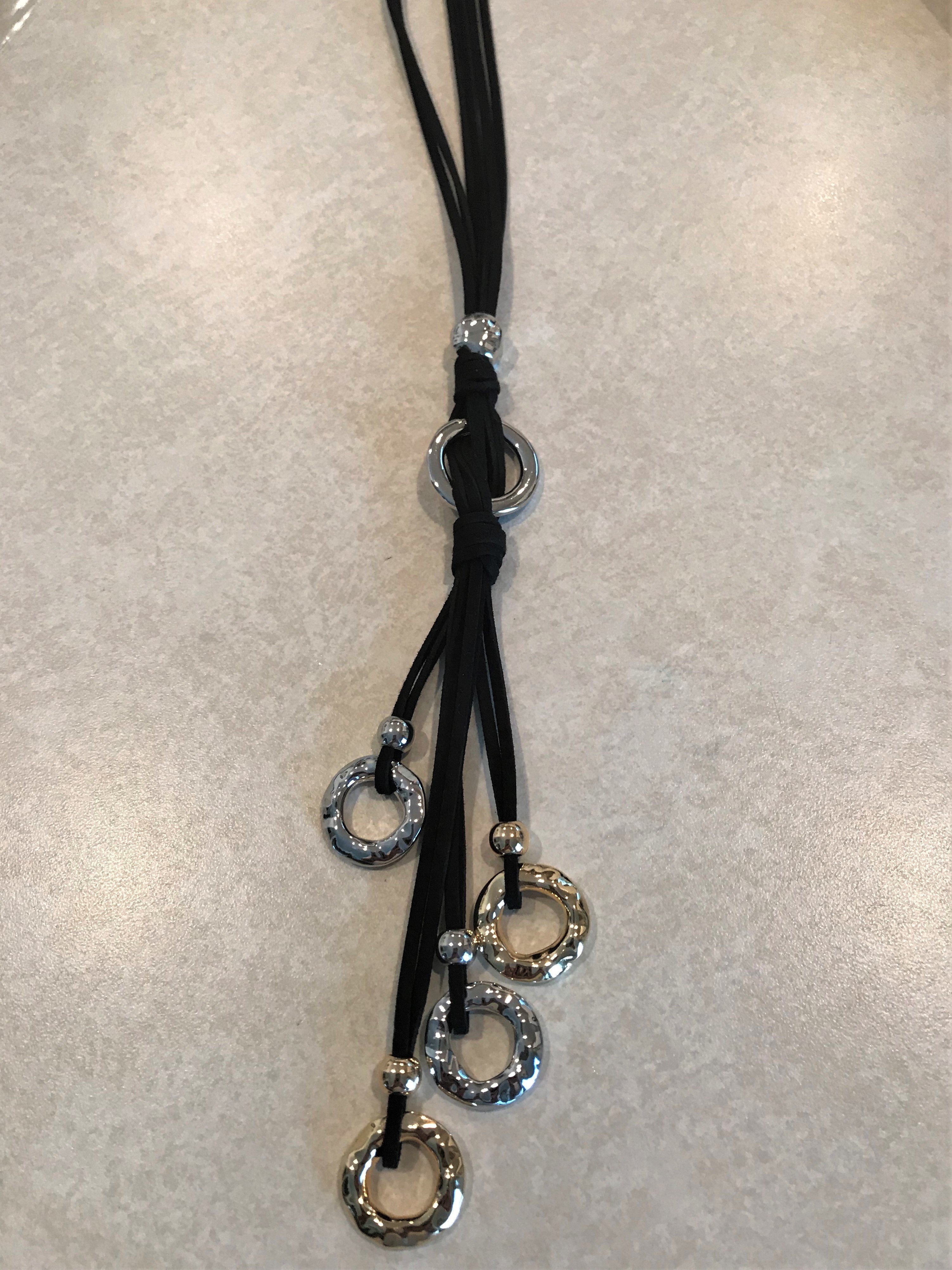 Leather Necklace With Four Small Circles JNL-011-6891