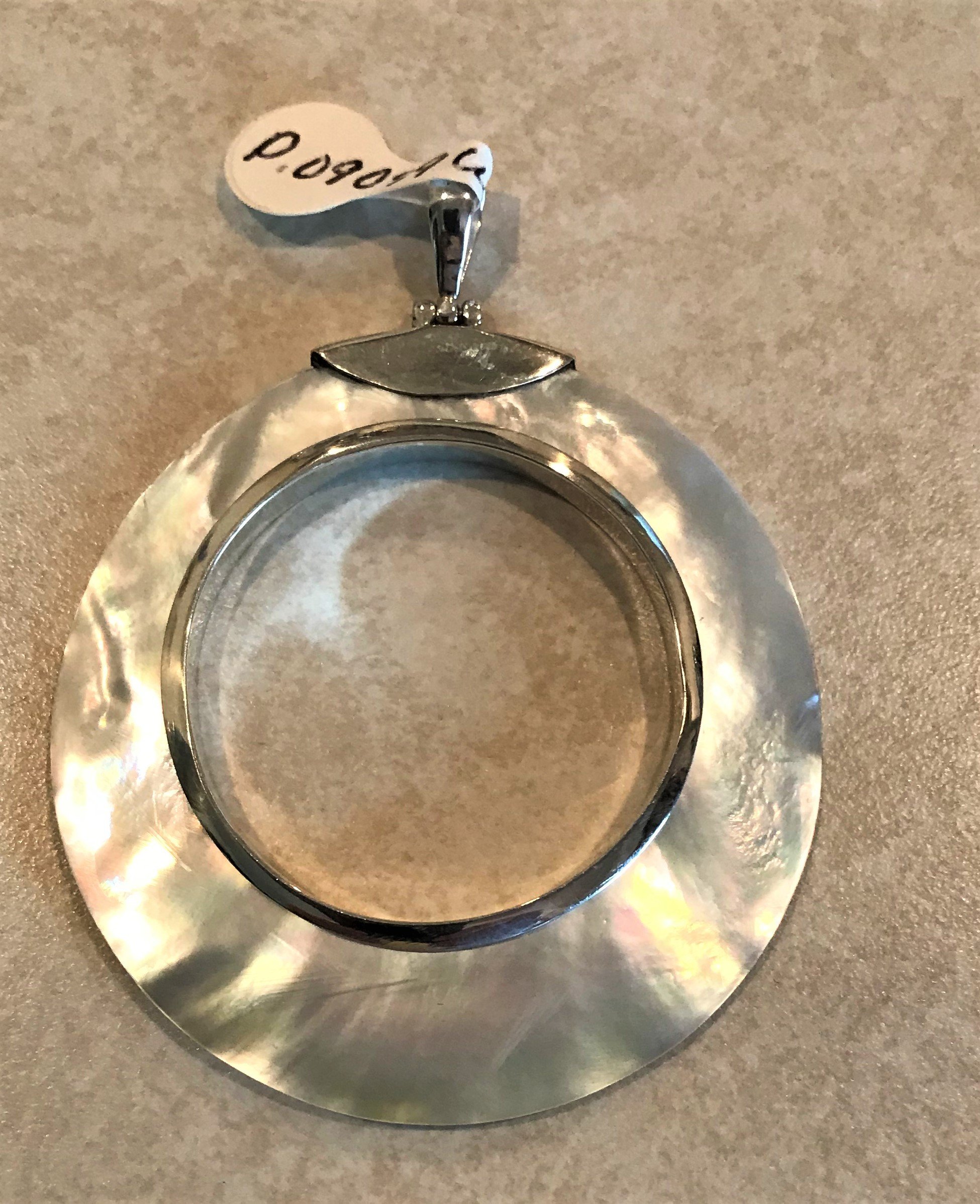 Sterling Silver White Mother of Pearl Open Pendant P-09099-White