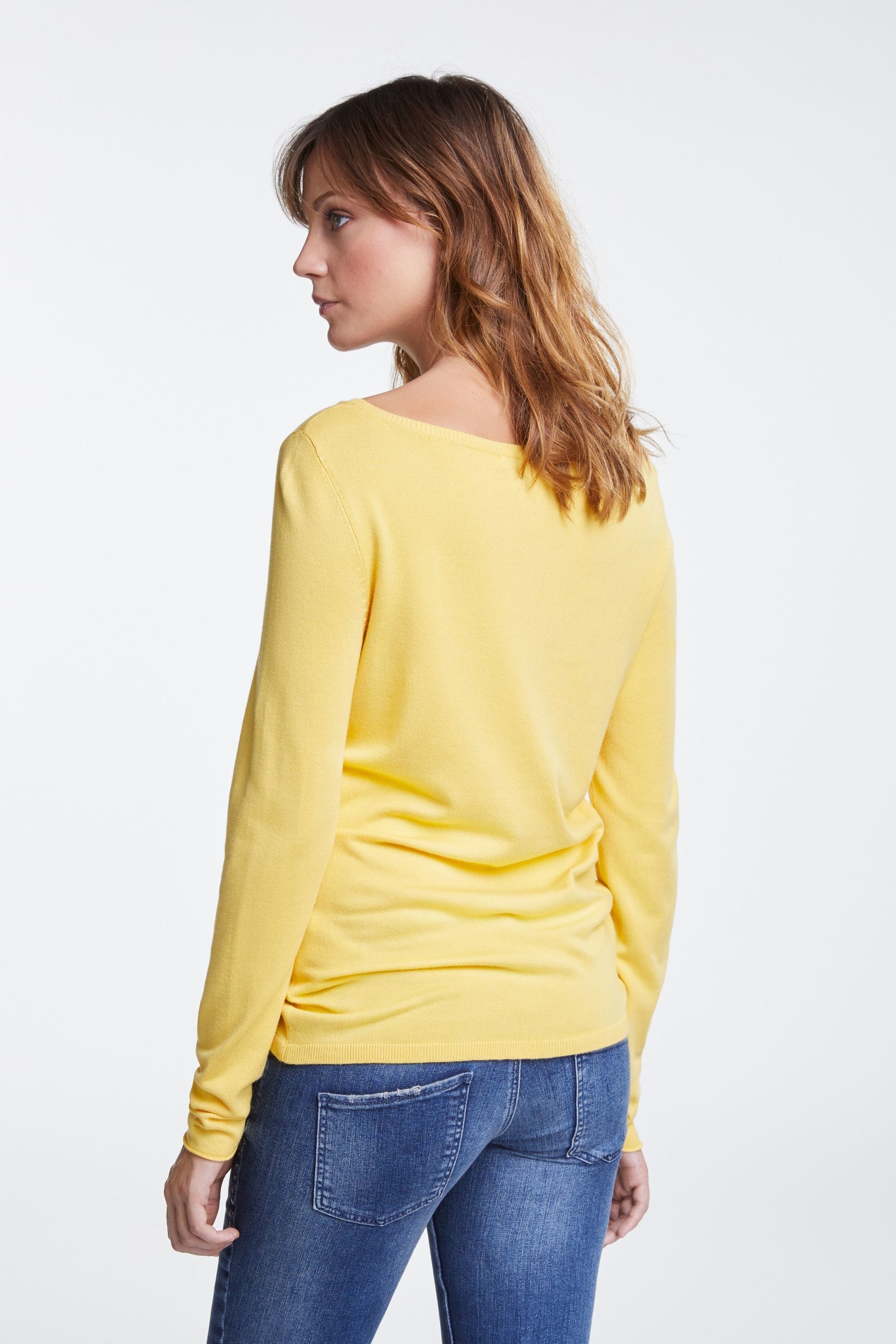 Yellow Elegant Knitted Sweater