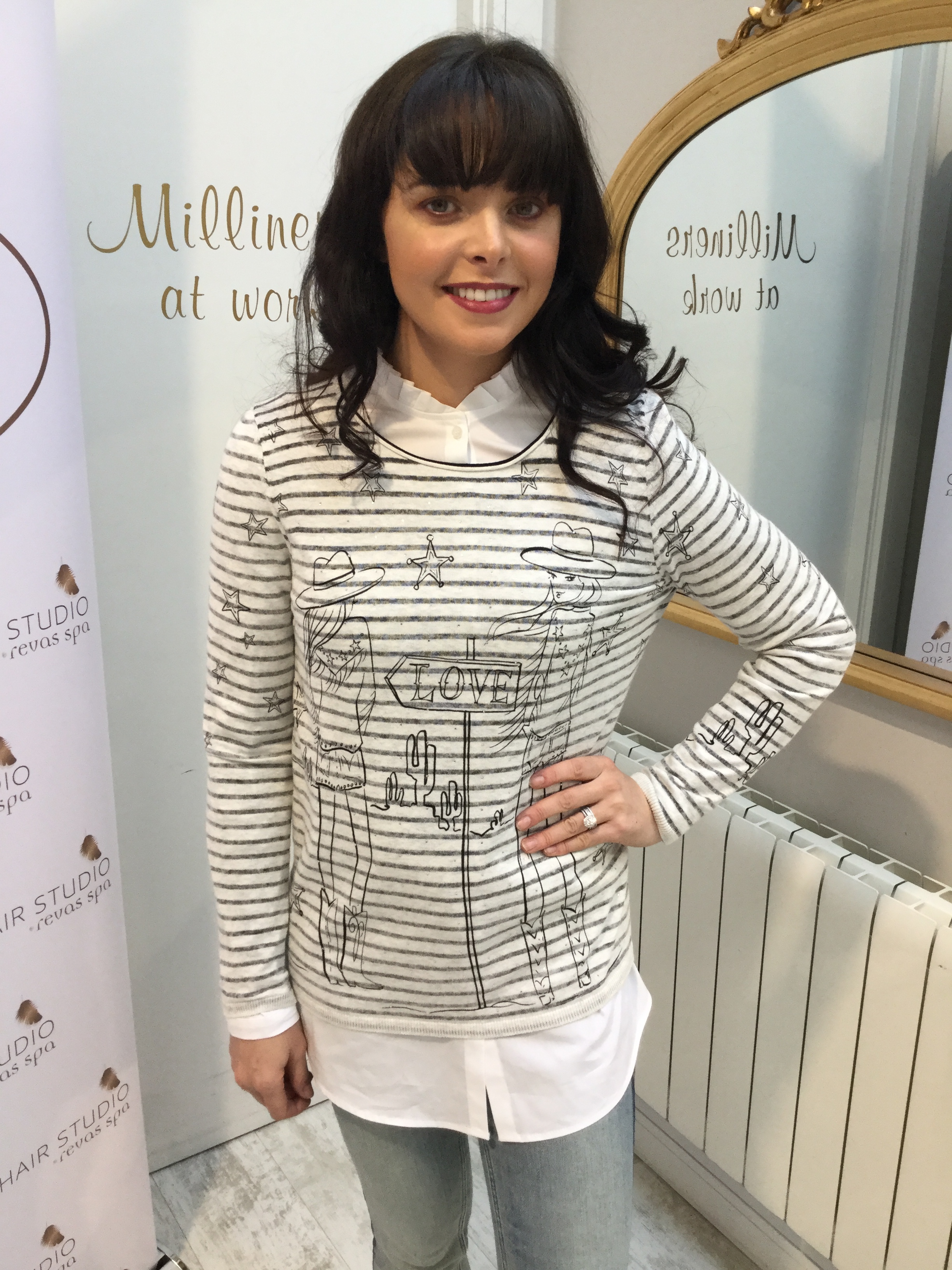 Lola Sweater with Western Theme OUISWEATGRY
