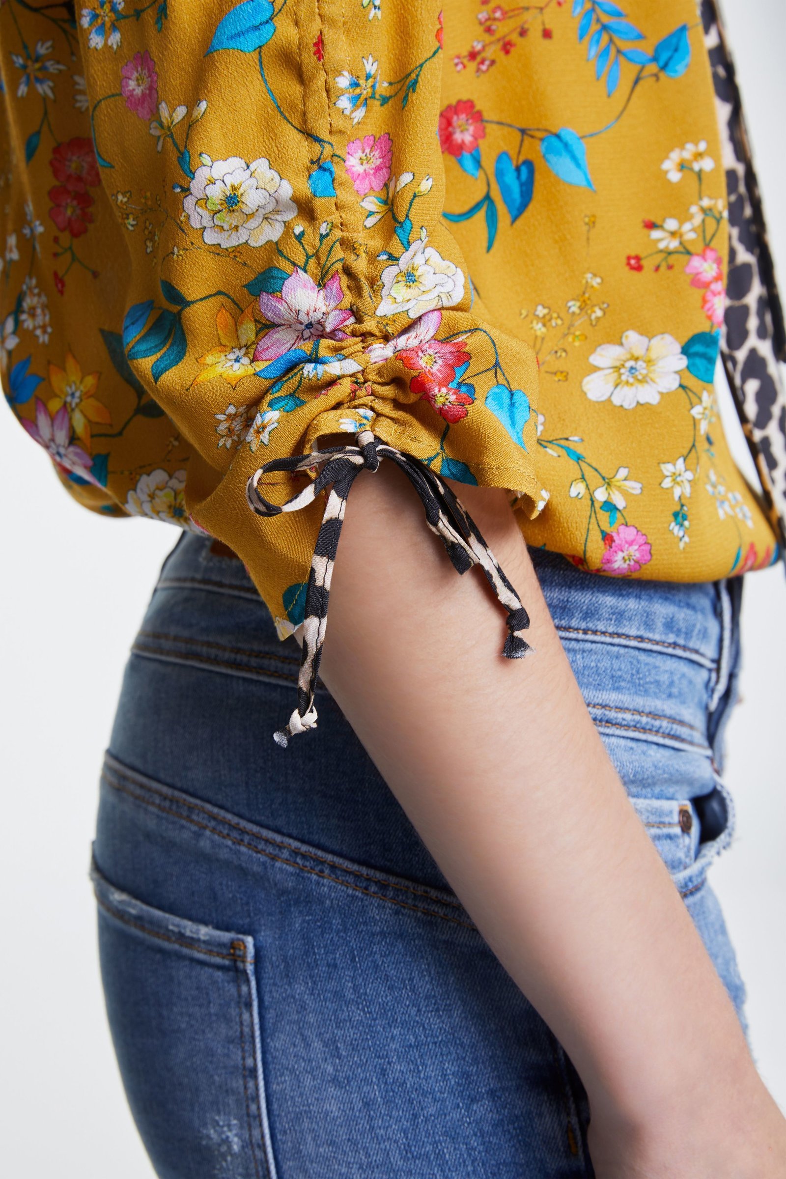 Flora meets Leopard Pussy Bow Blouse