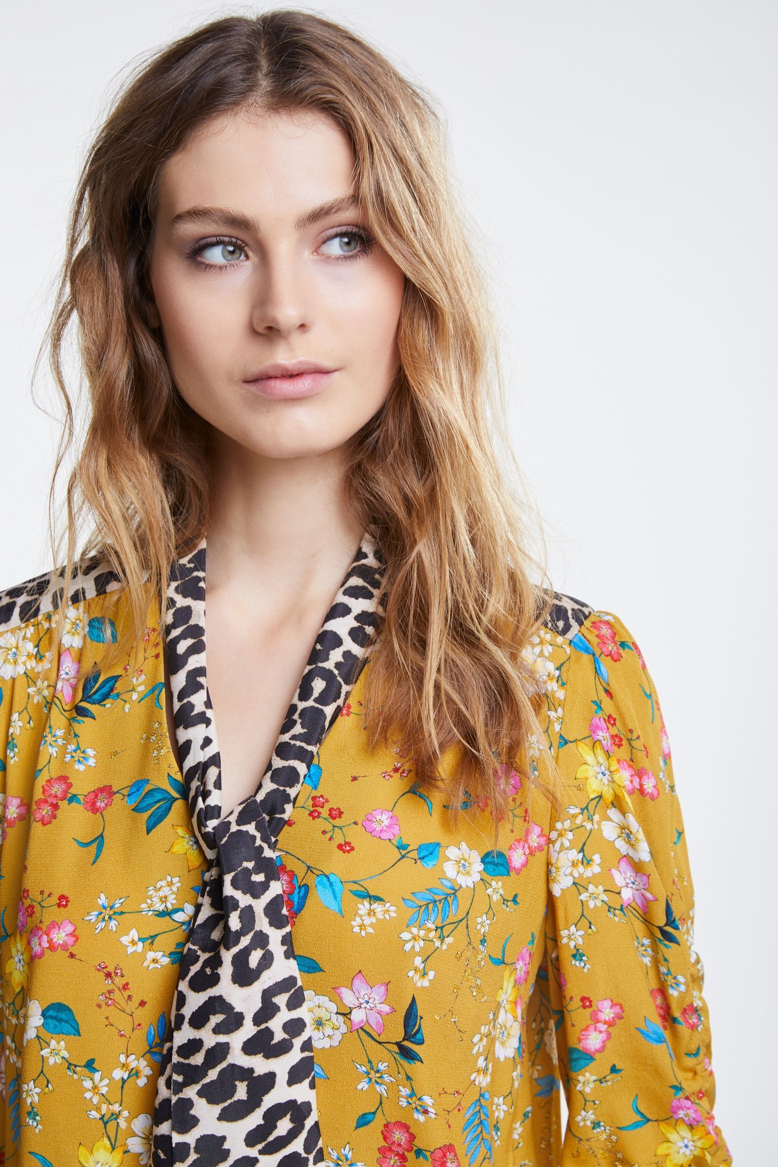 Flora meets Leopard Pussy Bow Blouse