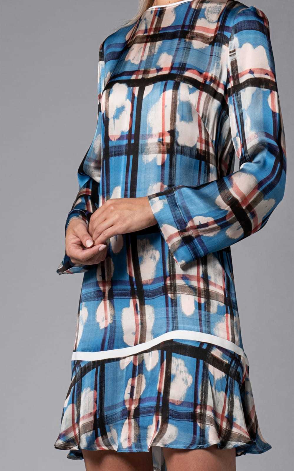 Barnes Dress with Long Sleeve in Floral Print