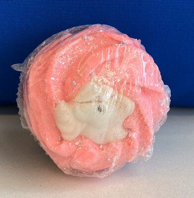 Unicorn Kiss - Cupcake Bubble Bath Bombs - 5oz Unicorn Kiss - Cupcake Bubble Bath Bombs - 5oz