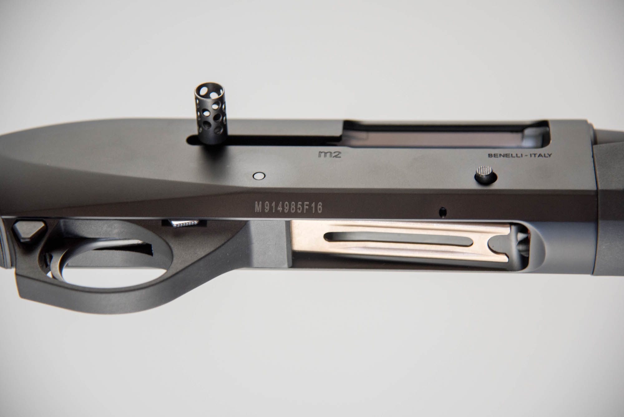 Benelli M2 Field 12GA 26" w/ Magazine Extension