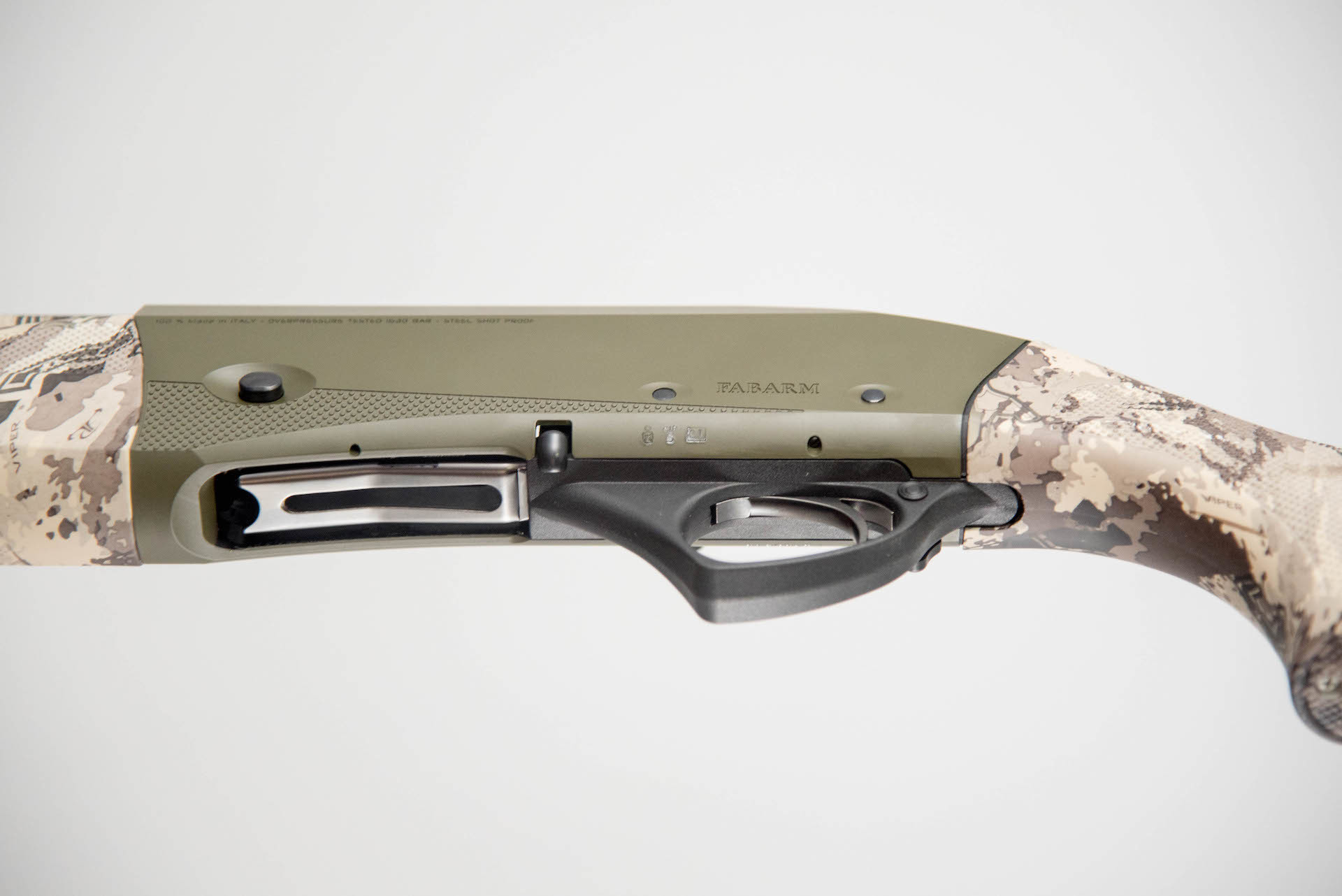 Fabarm XLR Waterfowler True Timber Viper 12GA 28"