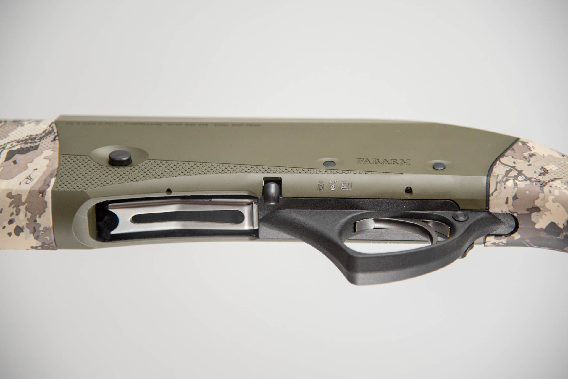 Fabarm XLR Waterfowler True Timber Viper 12GA 28"