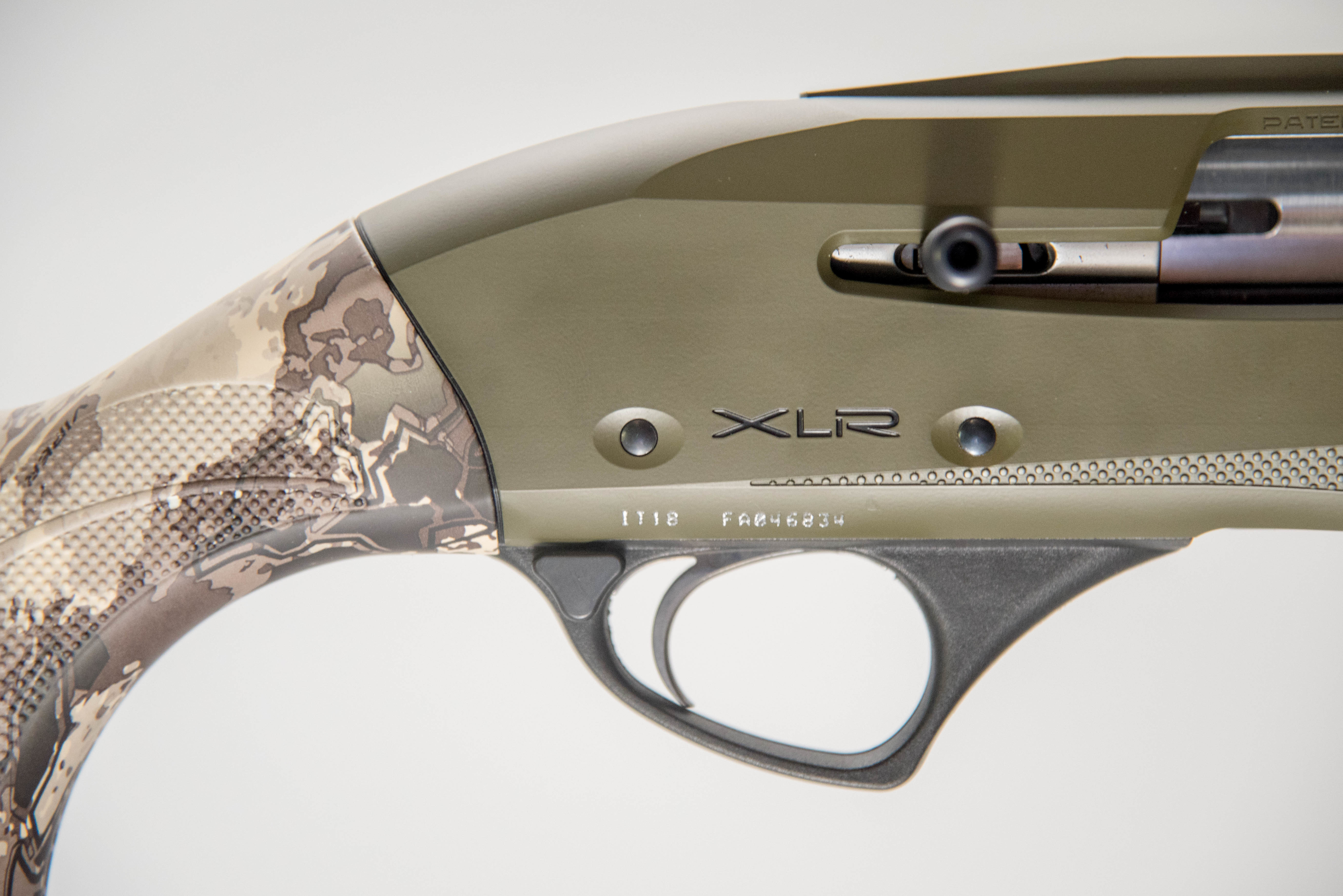 Fabarm XLR Waterfowler True Timber Viper 12GA 28"