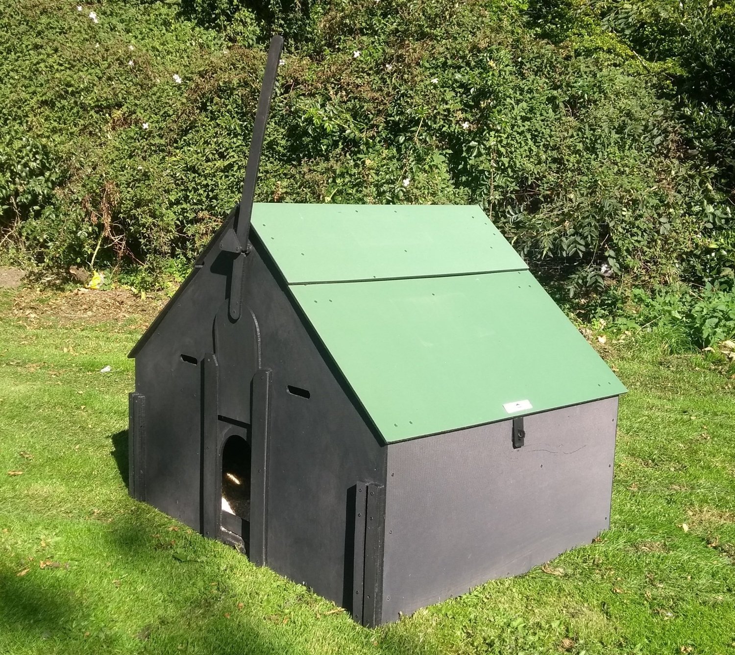 Durham Hen House For Up To 12 Hens