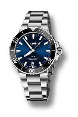 ORIS Aquis Date 39,5 -miesten rannekello ORIS Aquis Date 39,5 -miesten rannekello