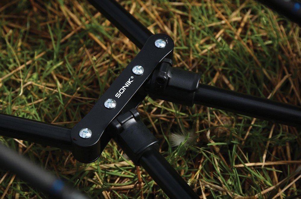 Sonik SKS Black 3 Rod Pod Carp Fishing