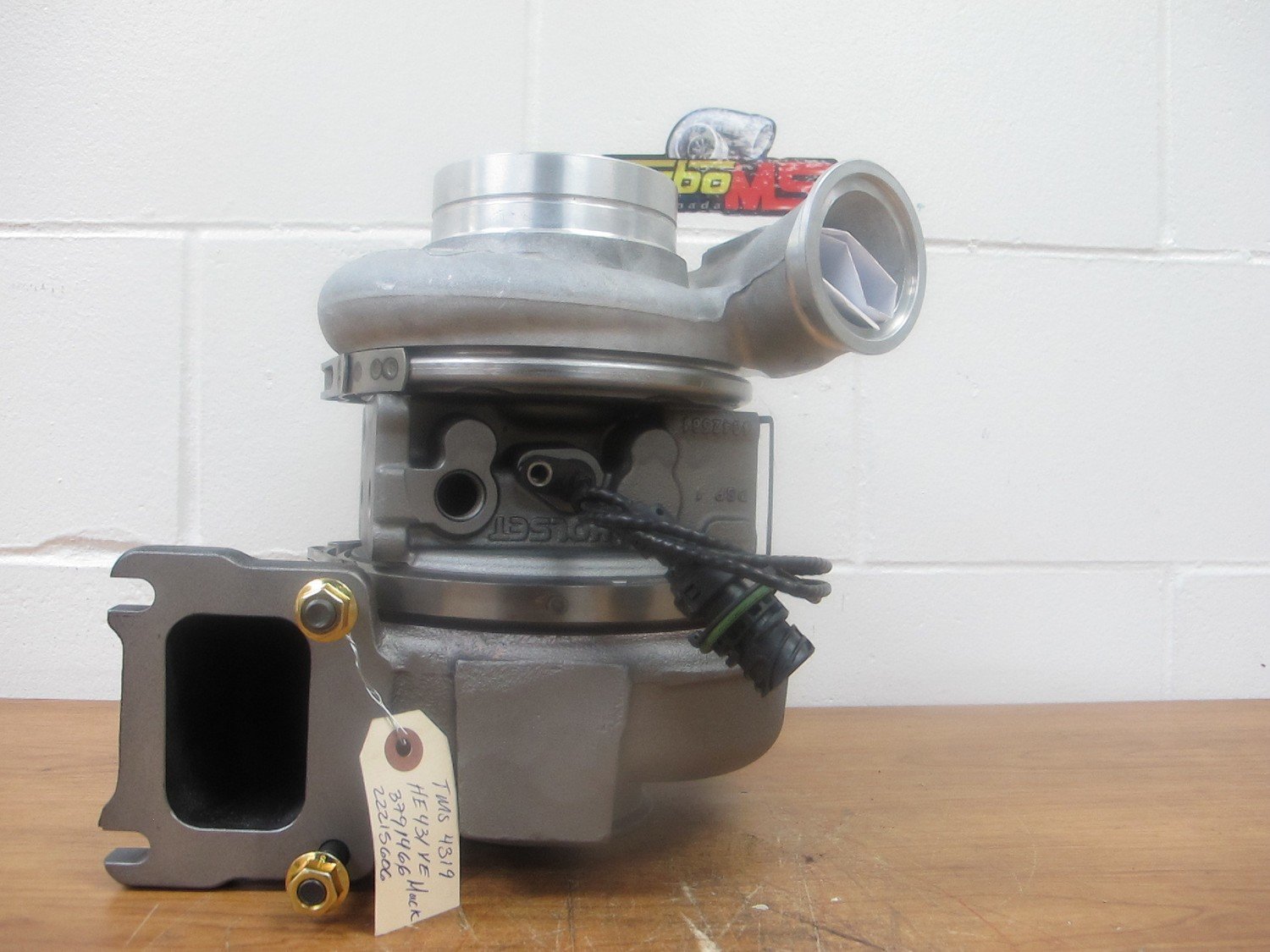 Mack MP8 rebuilt turbocharger HE451VE