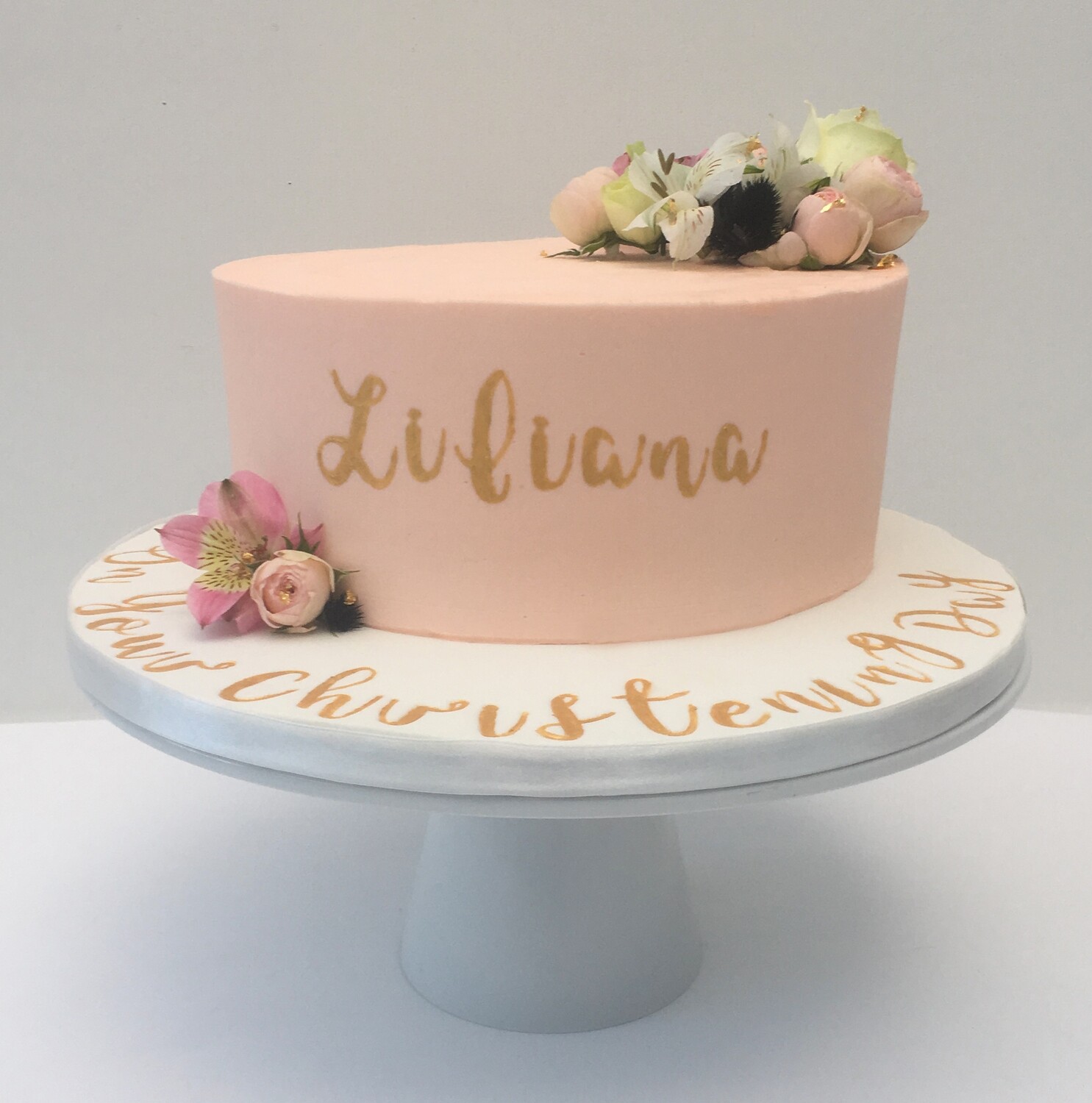 Soft Pink Peach Coloured Butter Cream Fresh Flowers