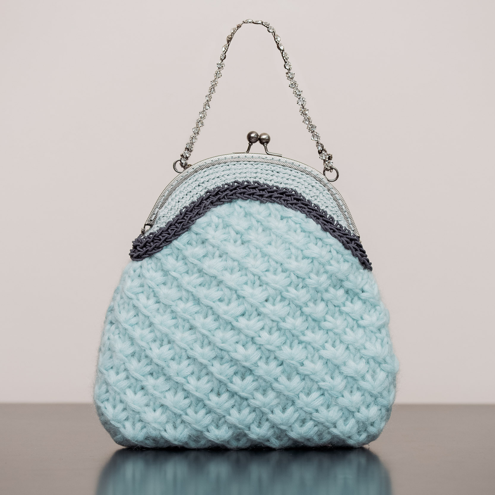 Borsa Hillary
