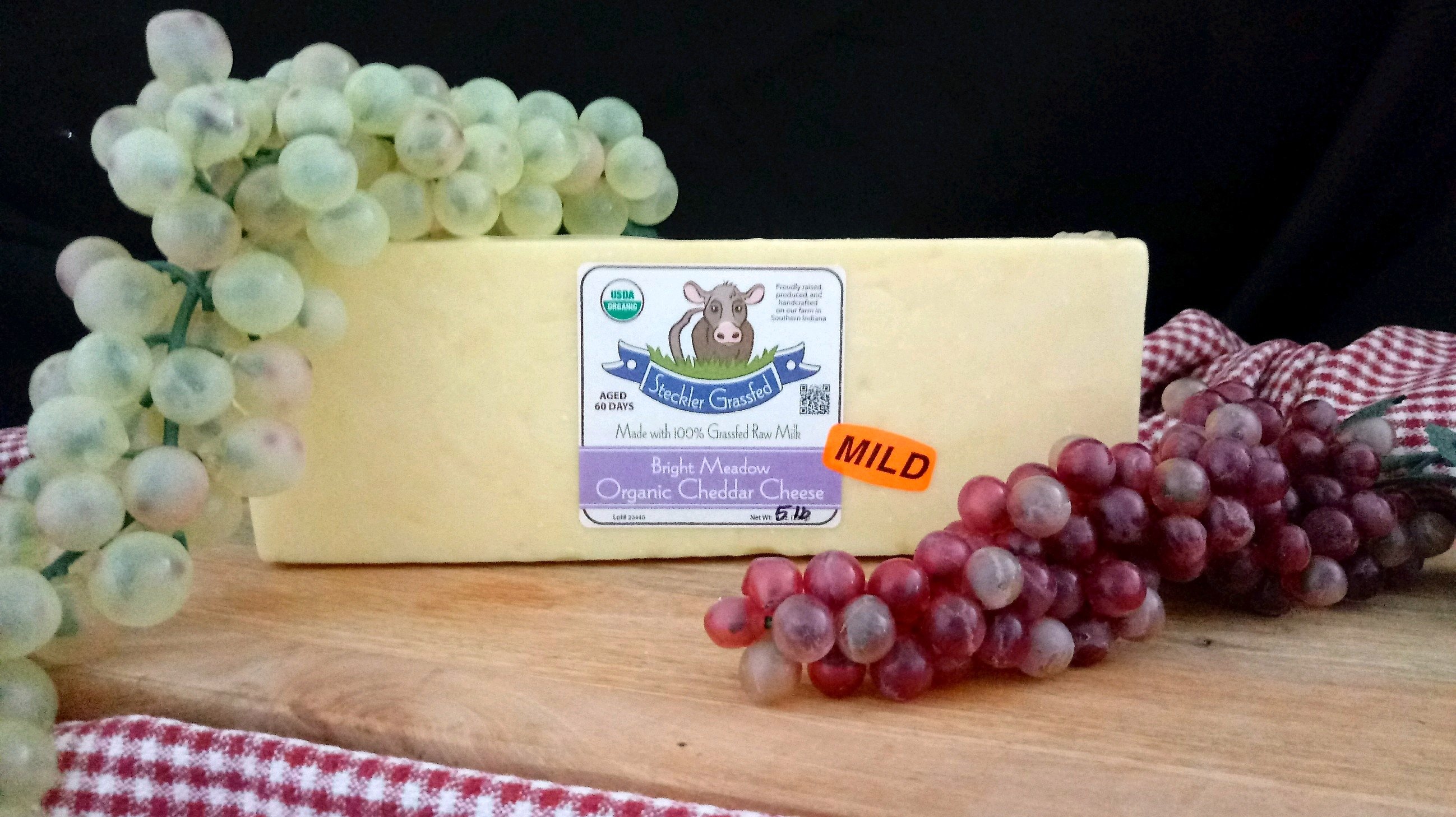 Bright Meadow Mild Cheddar Cheese