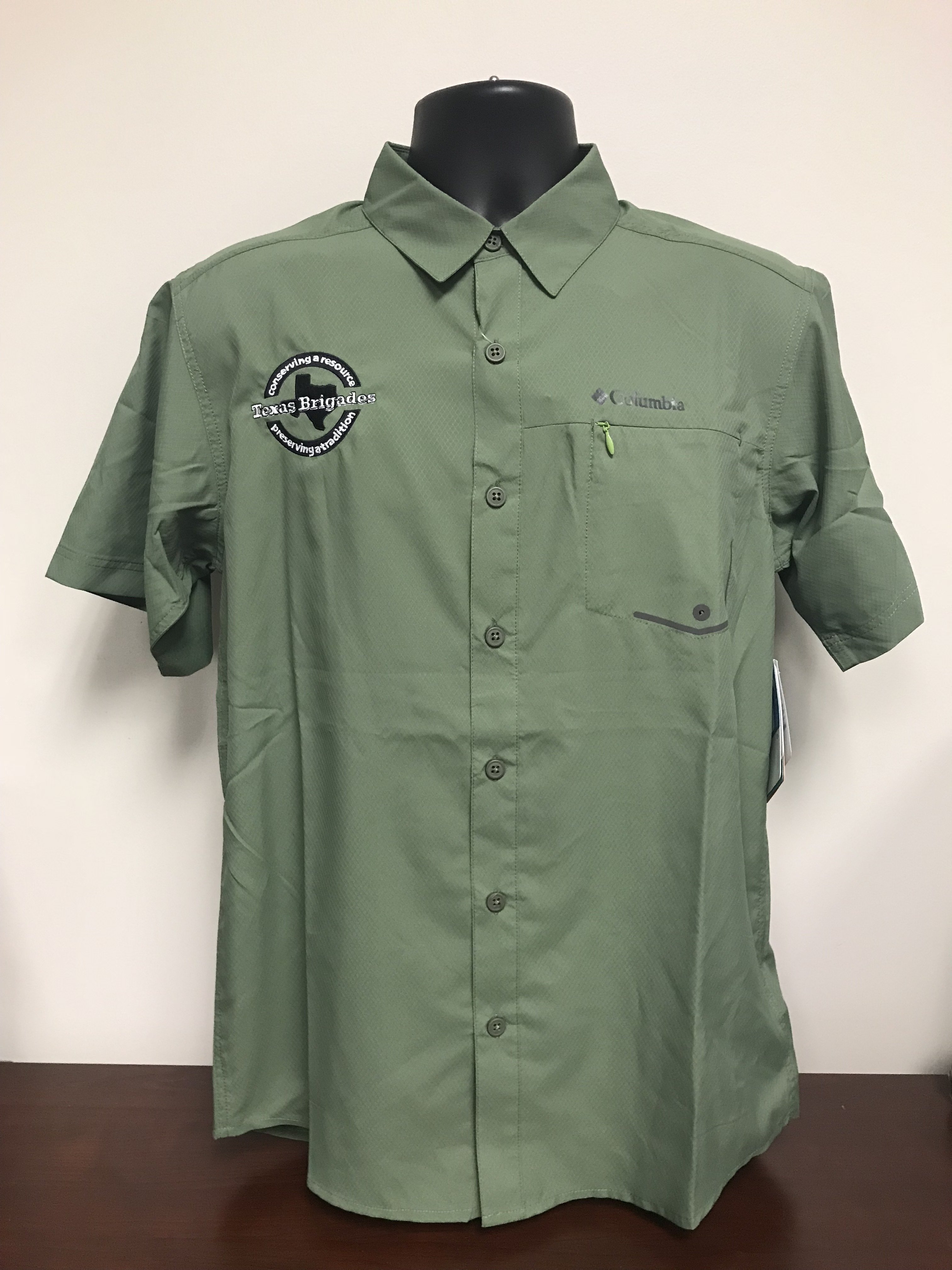 Men's Columbia Short Sleeve Shirt (SMALL) 00010