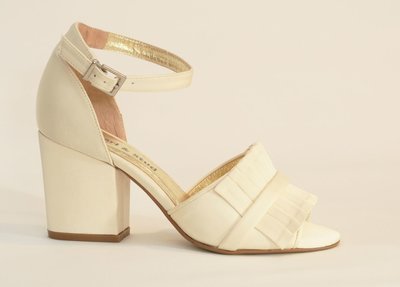 Chelsea Ivory Satin 00001