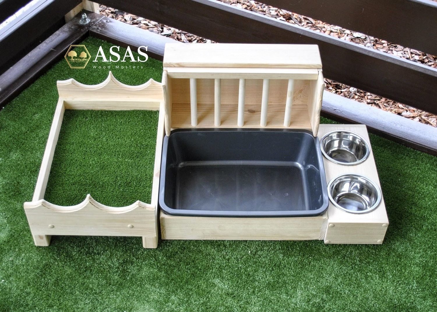 Bunny Rabbit Wooden Hay Feeder With Litter Box