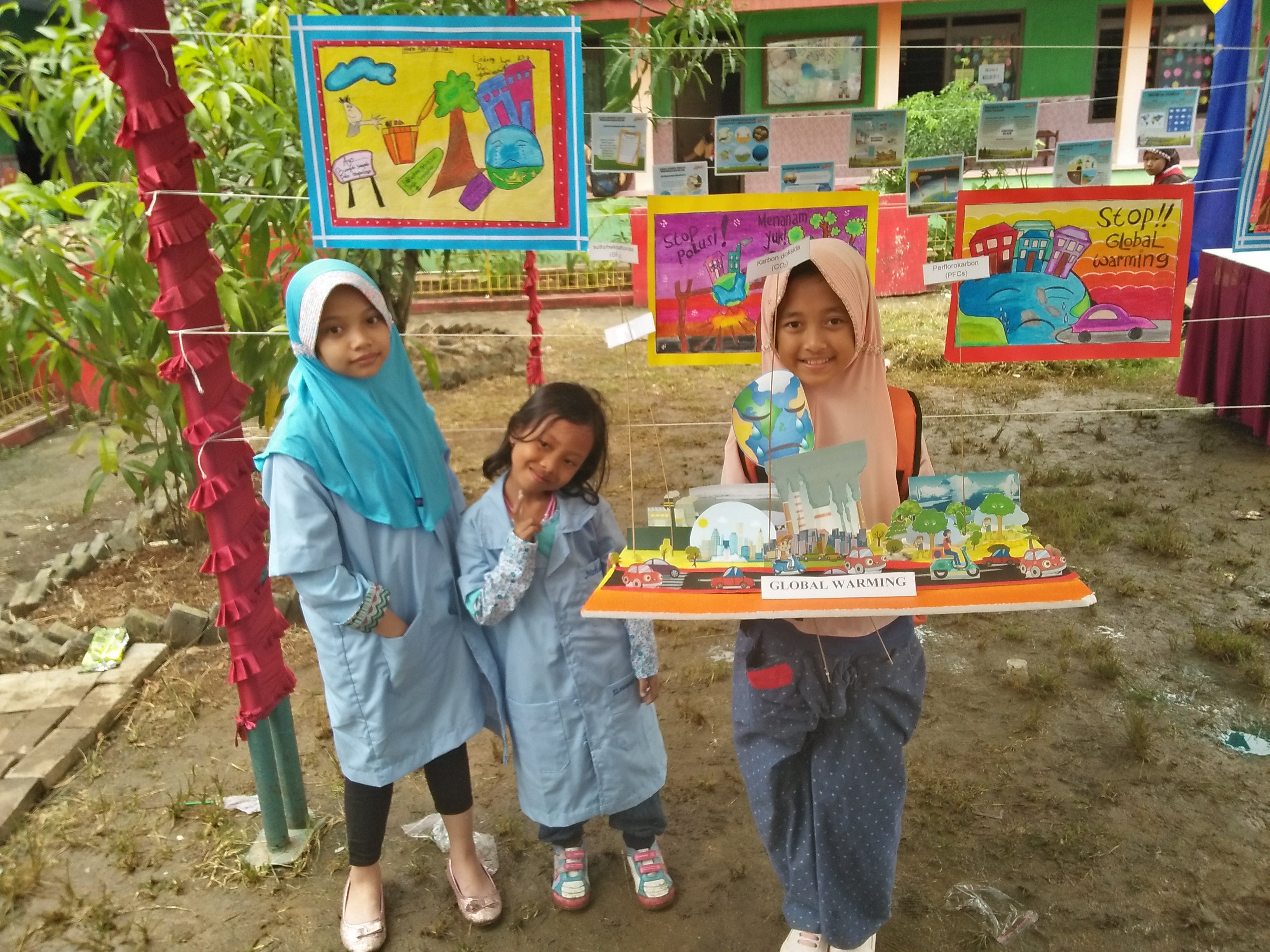 Jas Eksperimen KIC Anak
