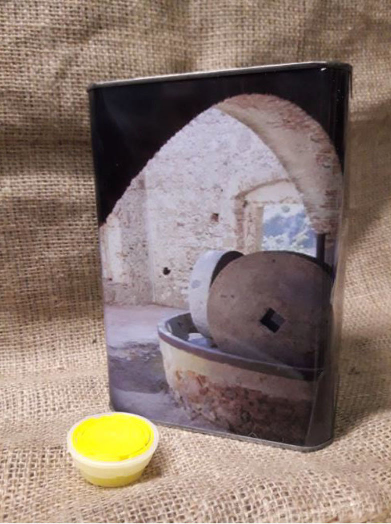 Lattina Lt. 3 con tappo - confezione da 12 - 148x120x205h OL0002