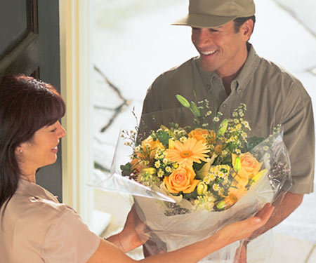 GIFT & FLOWER DELIVERY 00009