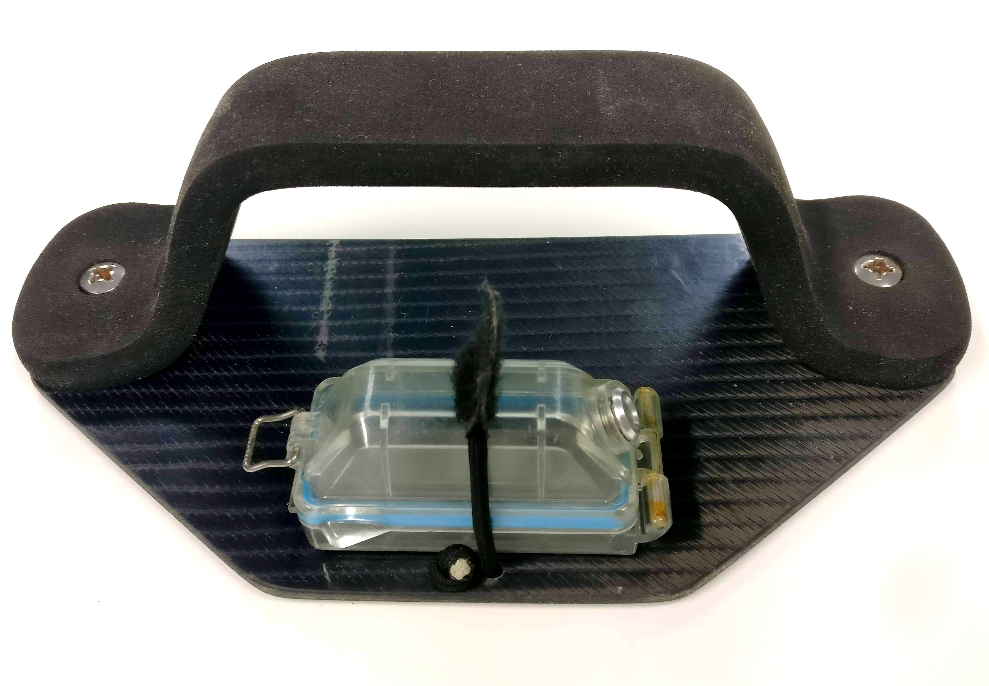 Custom WOO sports and Duotone PIQ Carbon holder - pad 00027