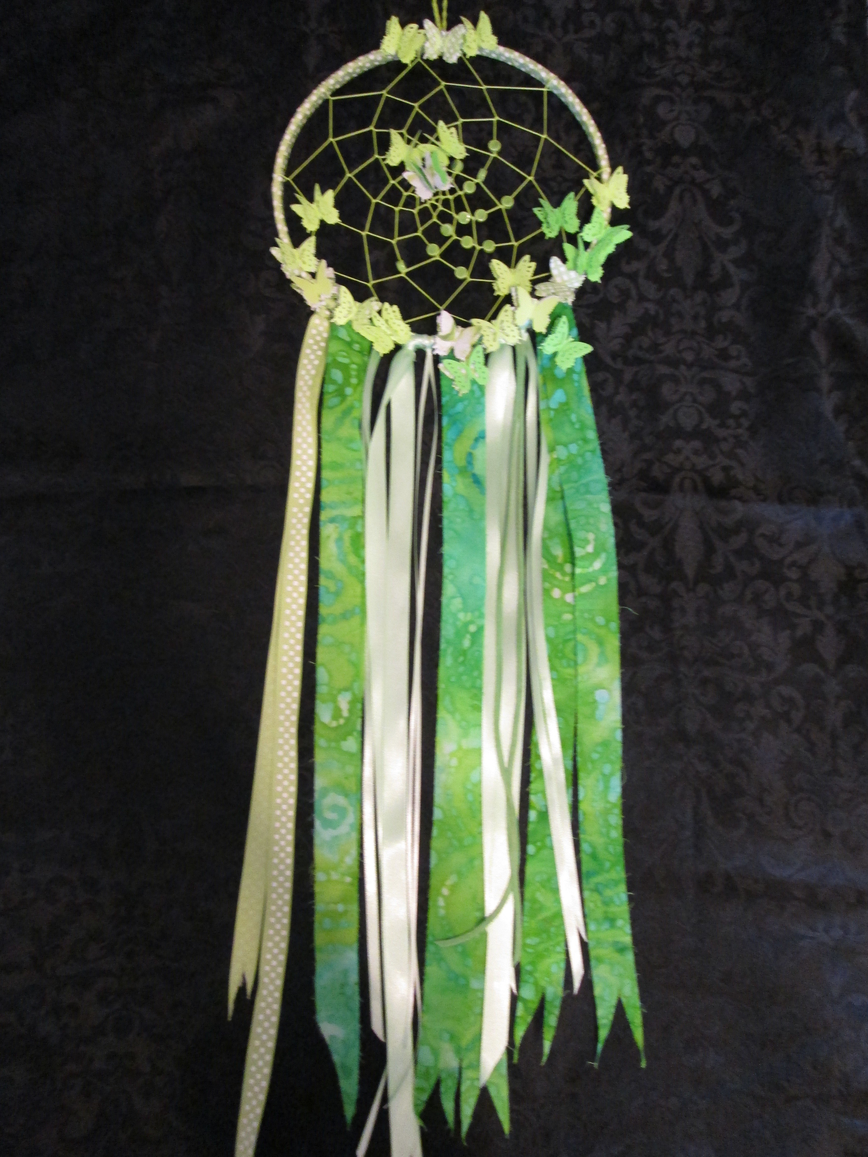Light Lime Green Dreamcatcher w/Butterflies - Large 012dc