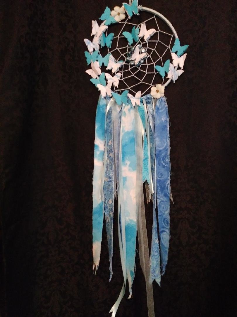 Turquoise & Light Blue Dreamcatcher w/Butterflies - Large 013dc