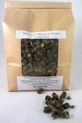 Brennesselpellets aus Schweizer Brennesseln Brennesselpellets aus Schweizer Brennesseln