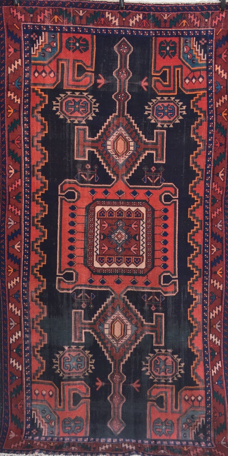 Persian Luri 286 x 147 cm