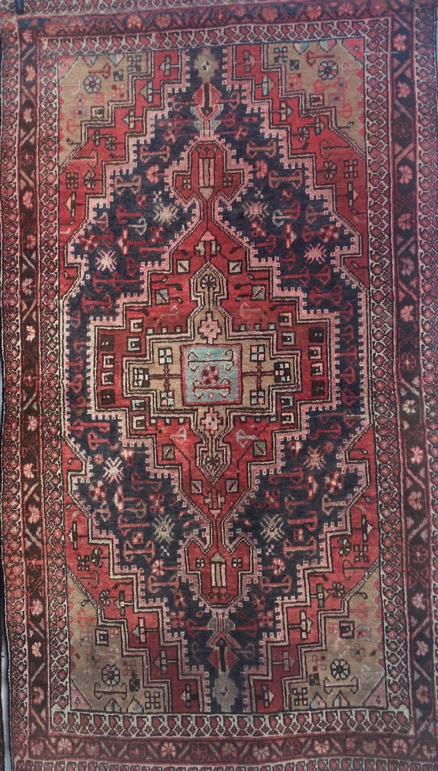 Hamadan Antique 239 x 132 cm