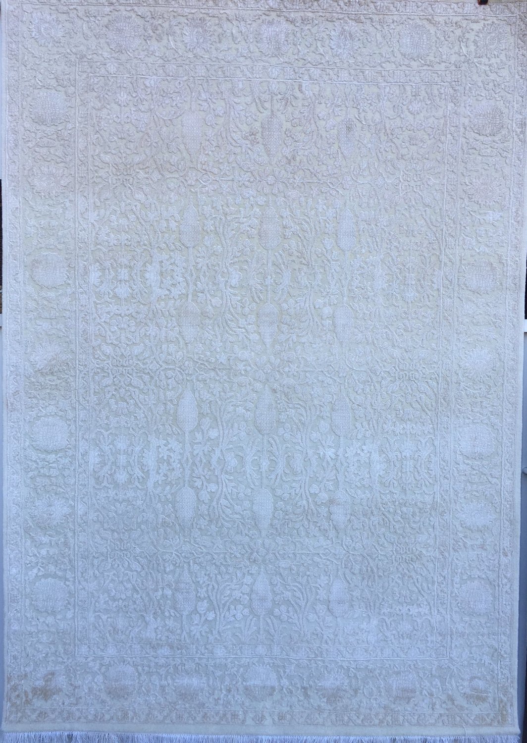 Indian Traditional Wool & Silk 241 x 172 cm