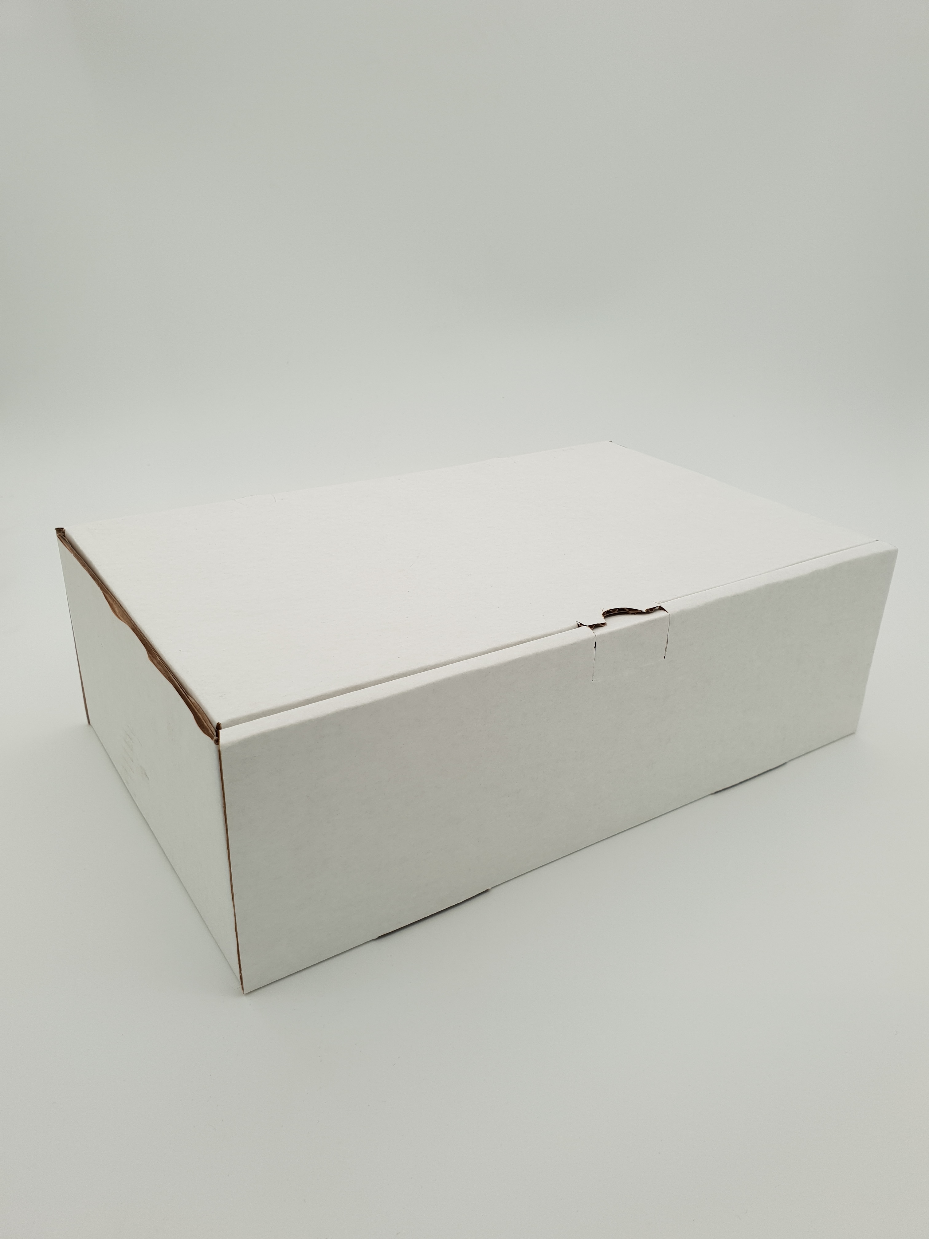 Box Corrugated Rib - 260 x 150 x 60mm - White RIBW