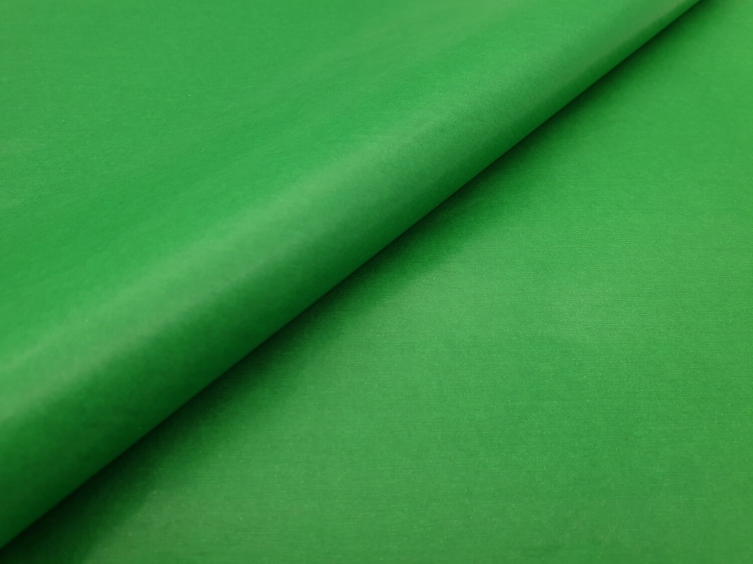 Paper Tissue No. 45 - Xmas Green (25 sheets) Paper Tissue No. 45 - Xmas Green (25 sheets)