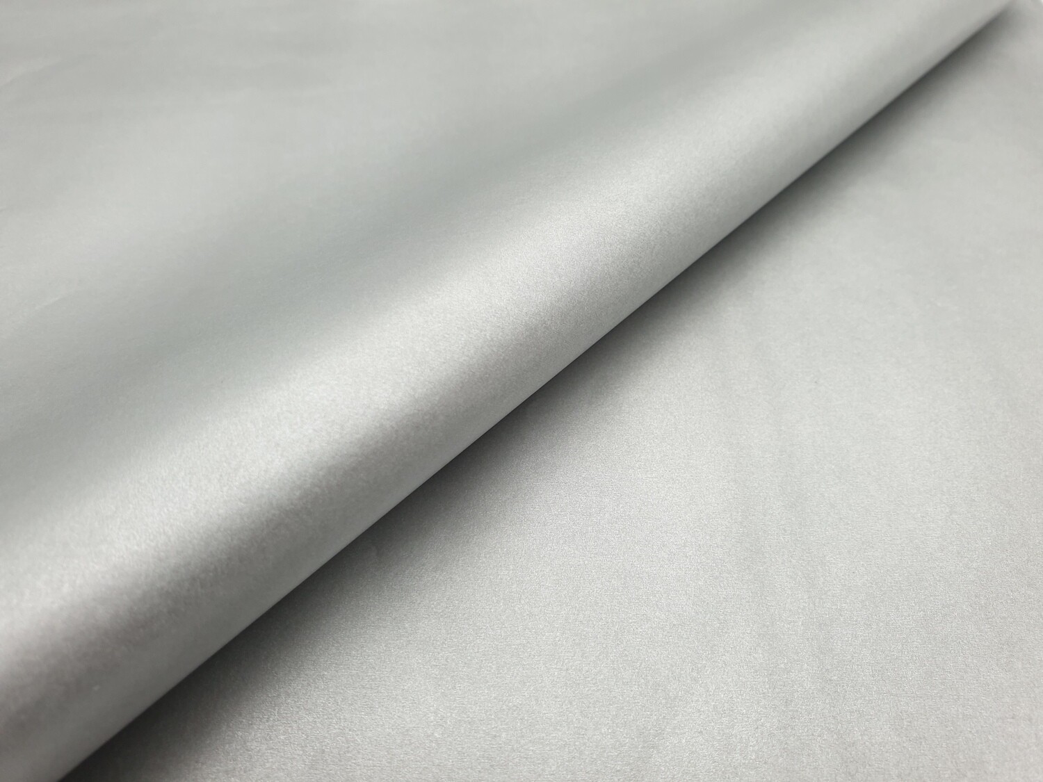 Paper Tissue No. 63 - Silver (25 sheets) Paper Tissue No. 63 - Silver (25 sheets)