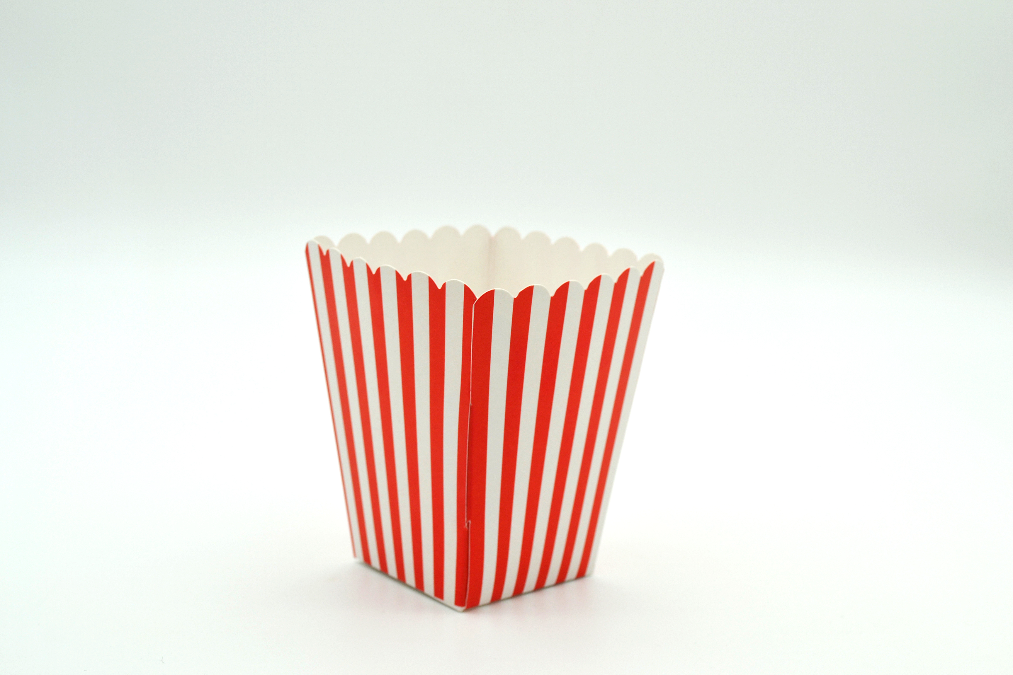 Box Popcorn Mini Red 5 x 5 x 10 cm (each)