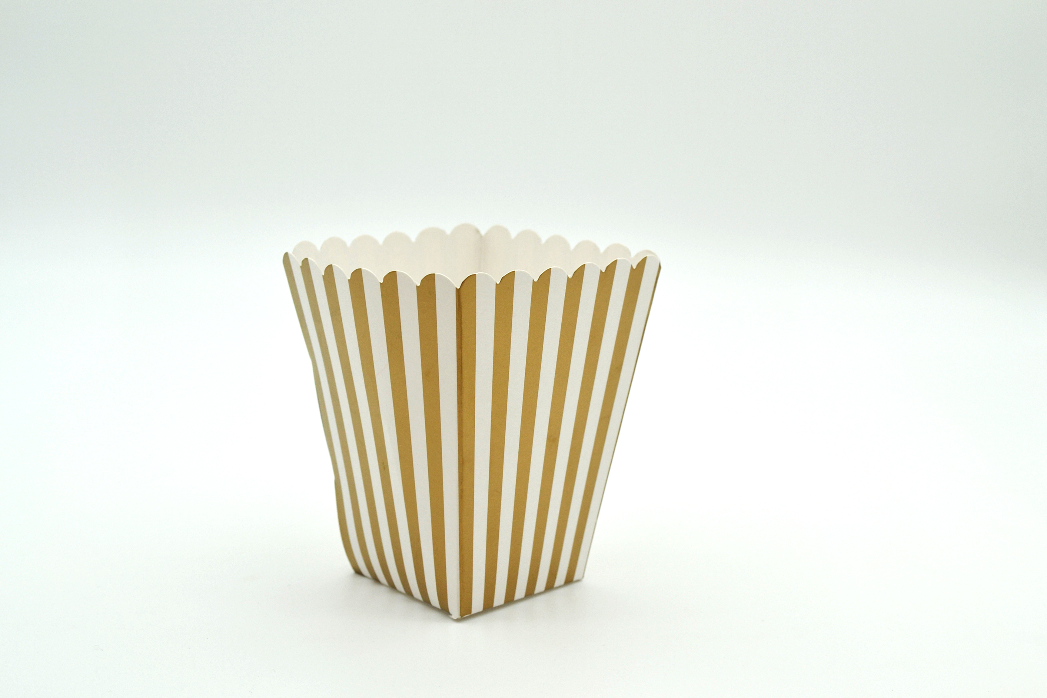 Box Popcorn Mini Gold 5 x 5 x 10 cm (each)