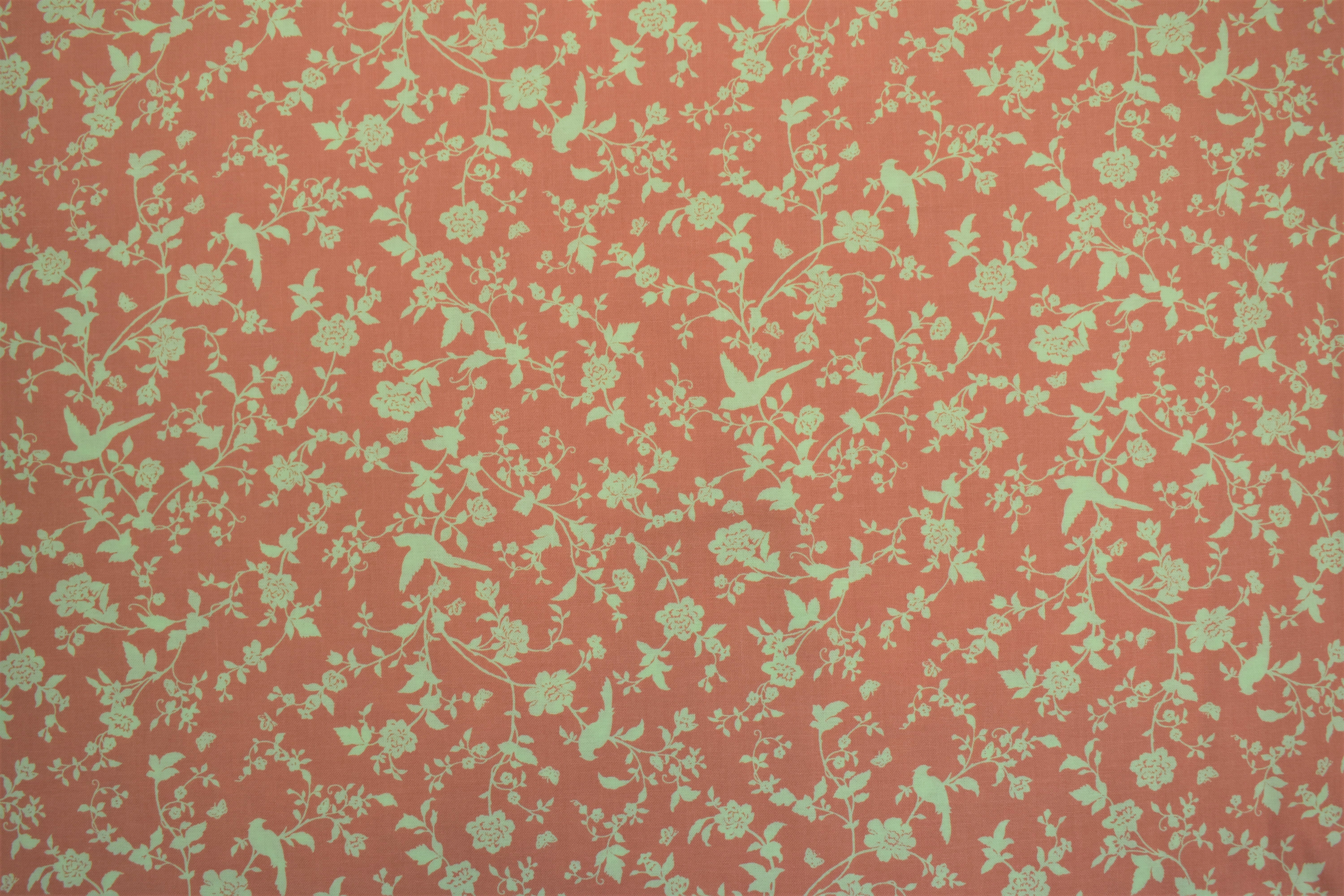 Pink Background Cream Flowers - Elm Park - Laura Ashley E4WSFJ1G
