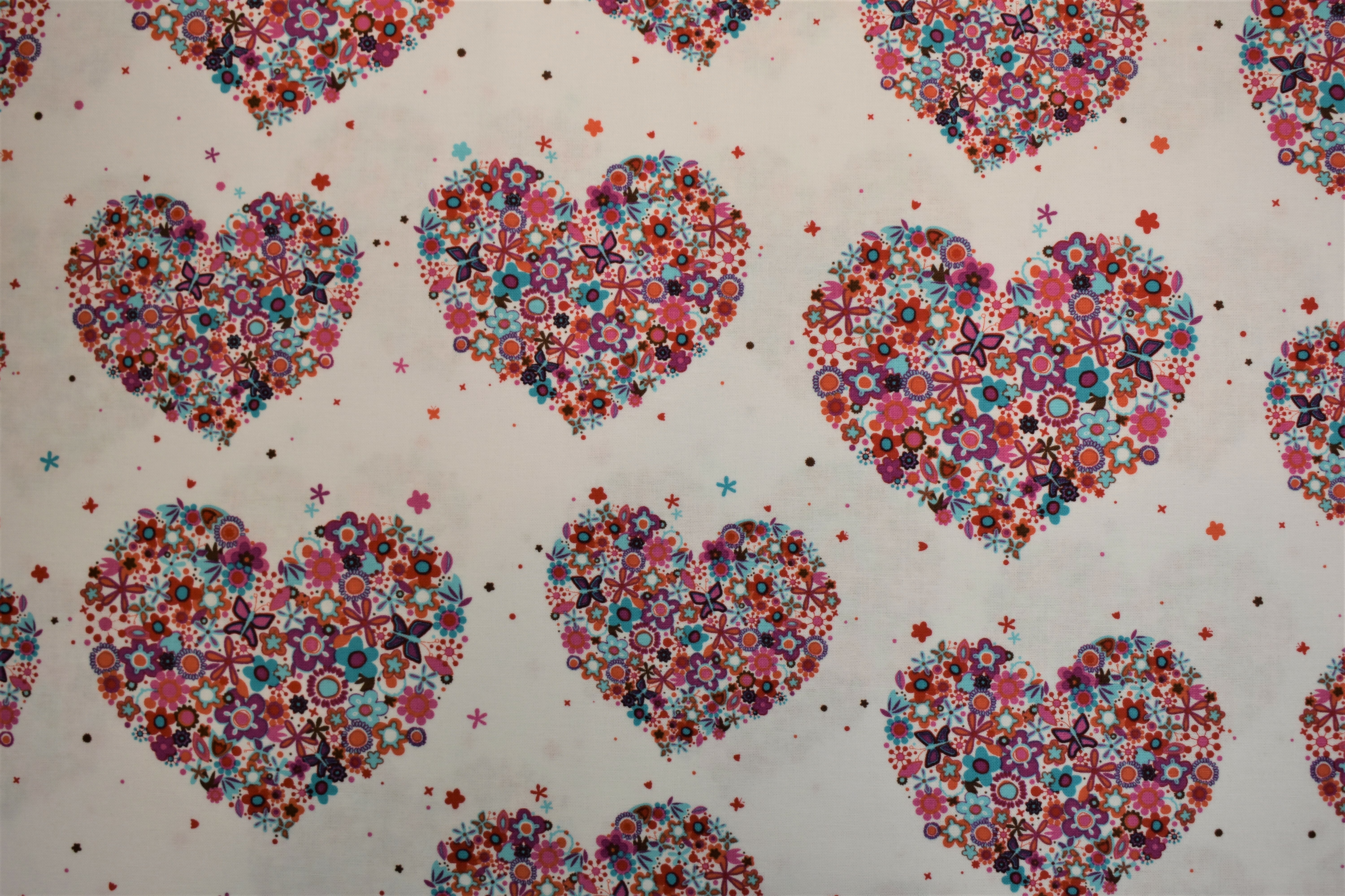 Hearts & Flowers - Michael Miller Fabrics 2MTHNBJZ
