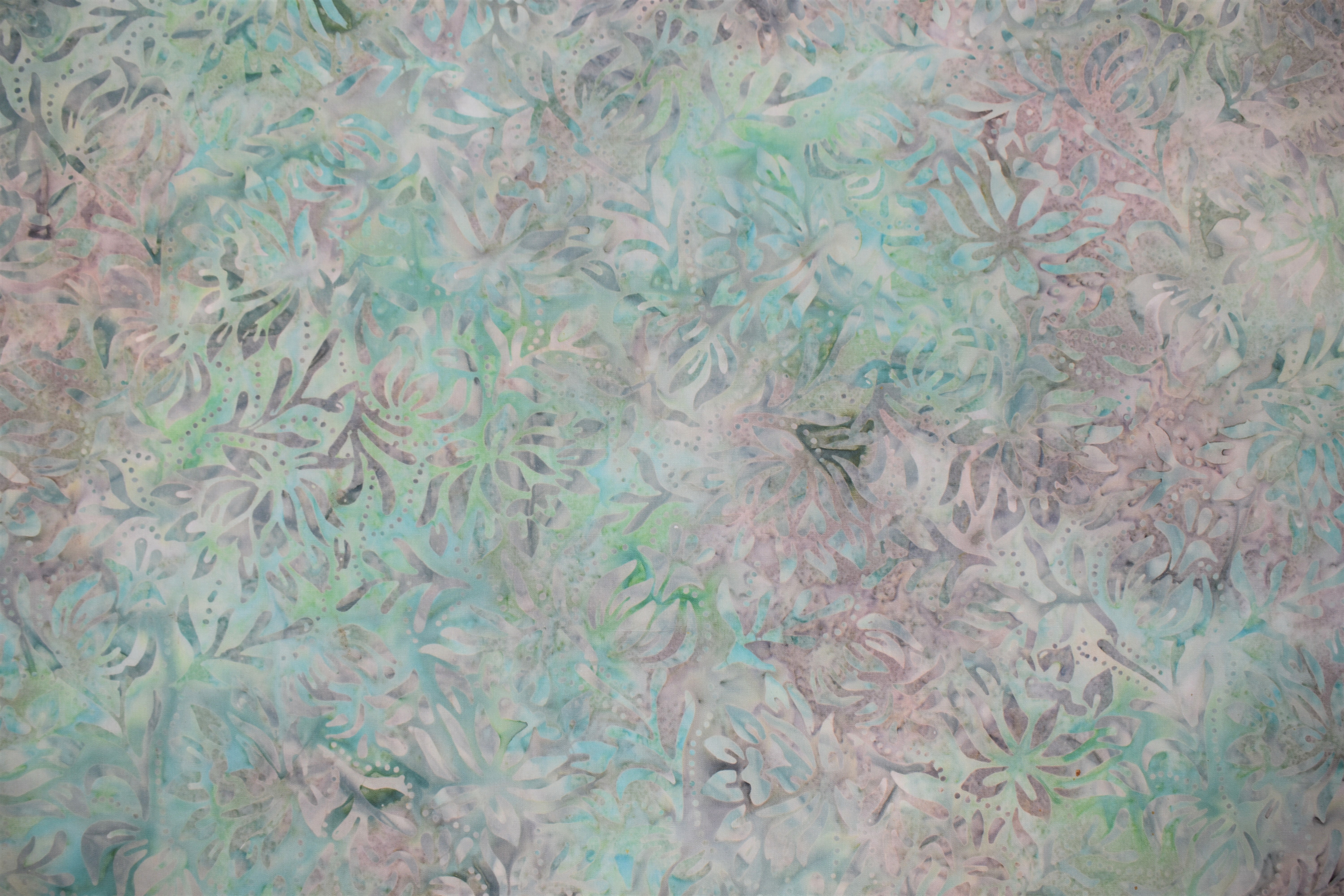 Green/Grey Leaves 54973