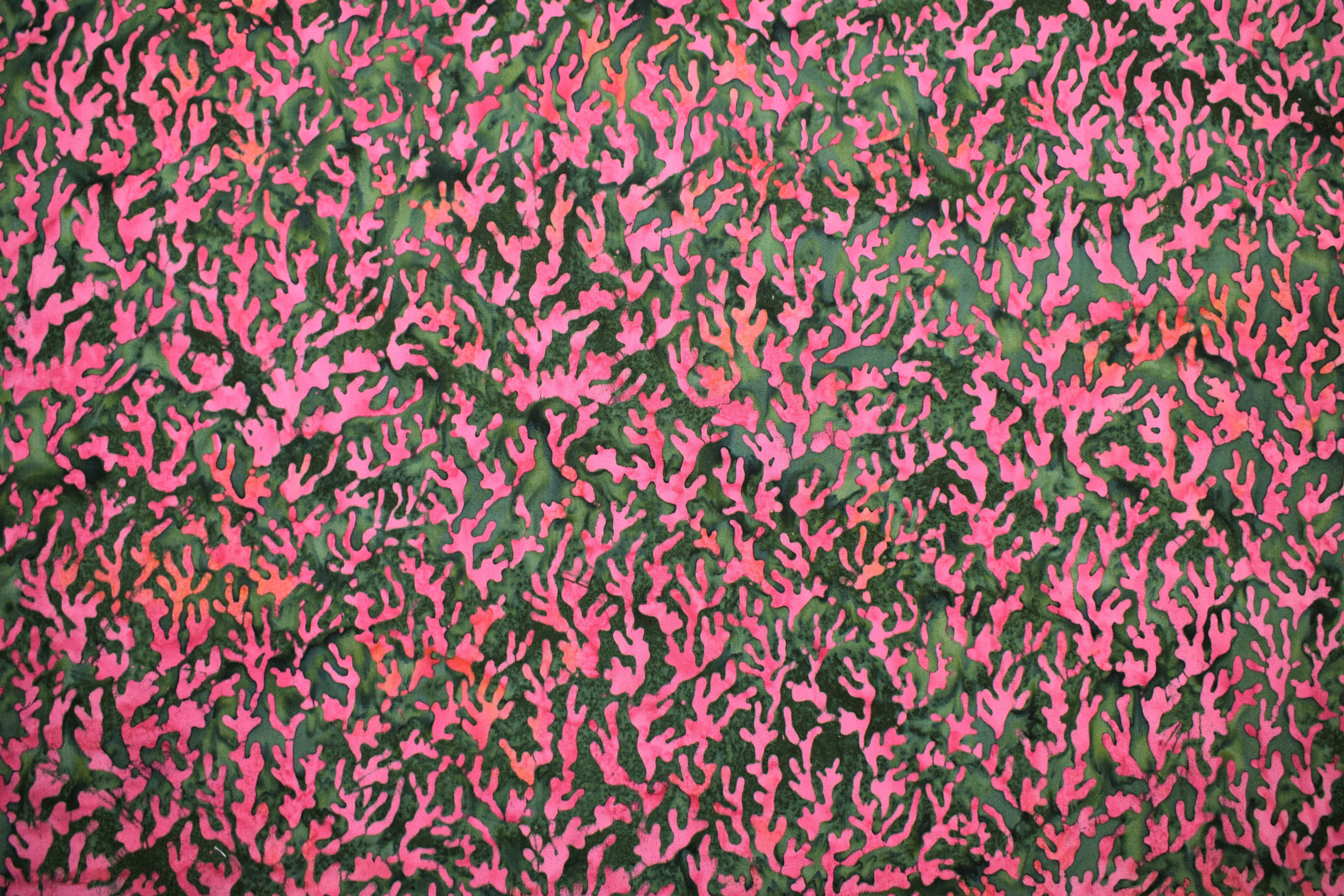 Green & Pink Coral - 1/2m cut 67T4G4BM