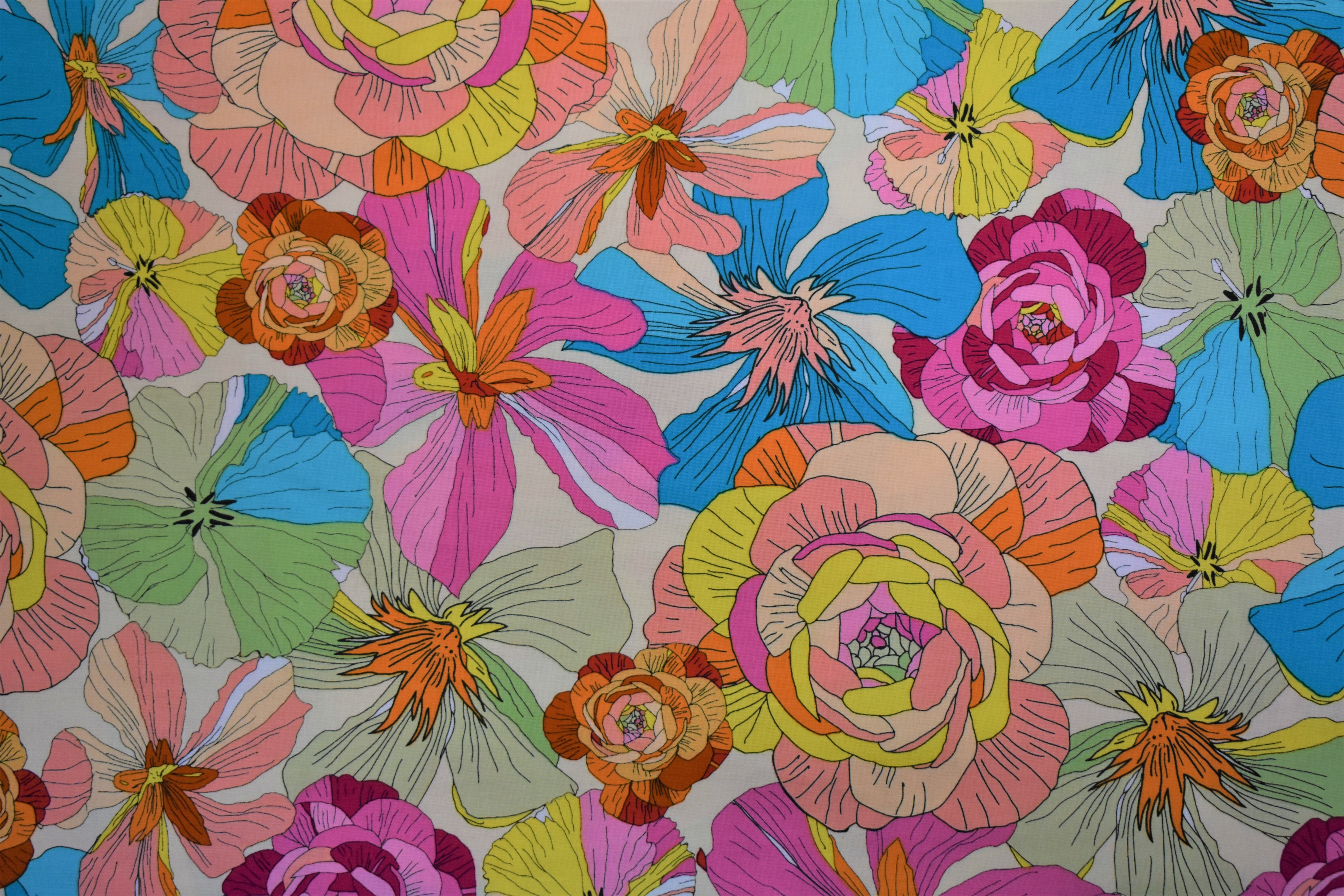 Junebee Thalia - Large Colorful Flowers - Ink & Arrow 55014