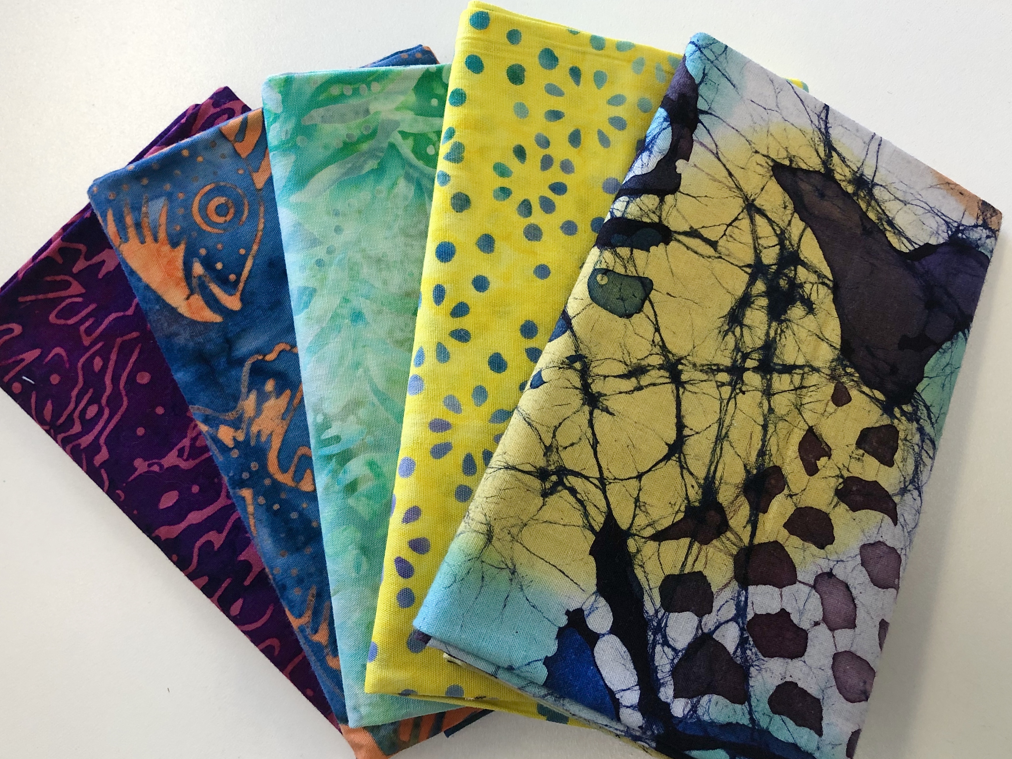 Batik Fat Quarter Bundle 55513