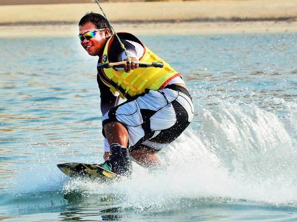 Wake Boarding 15 MIN
