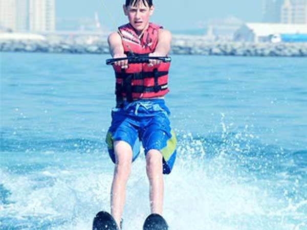 Water Skiing 15min