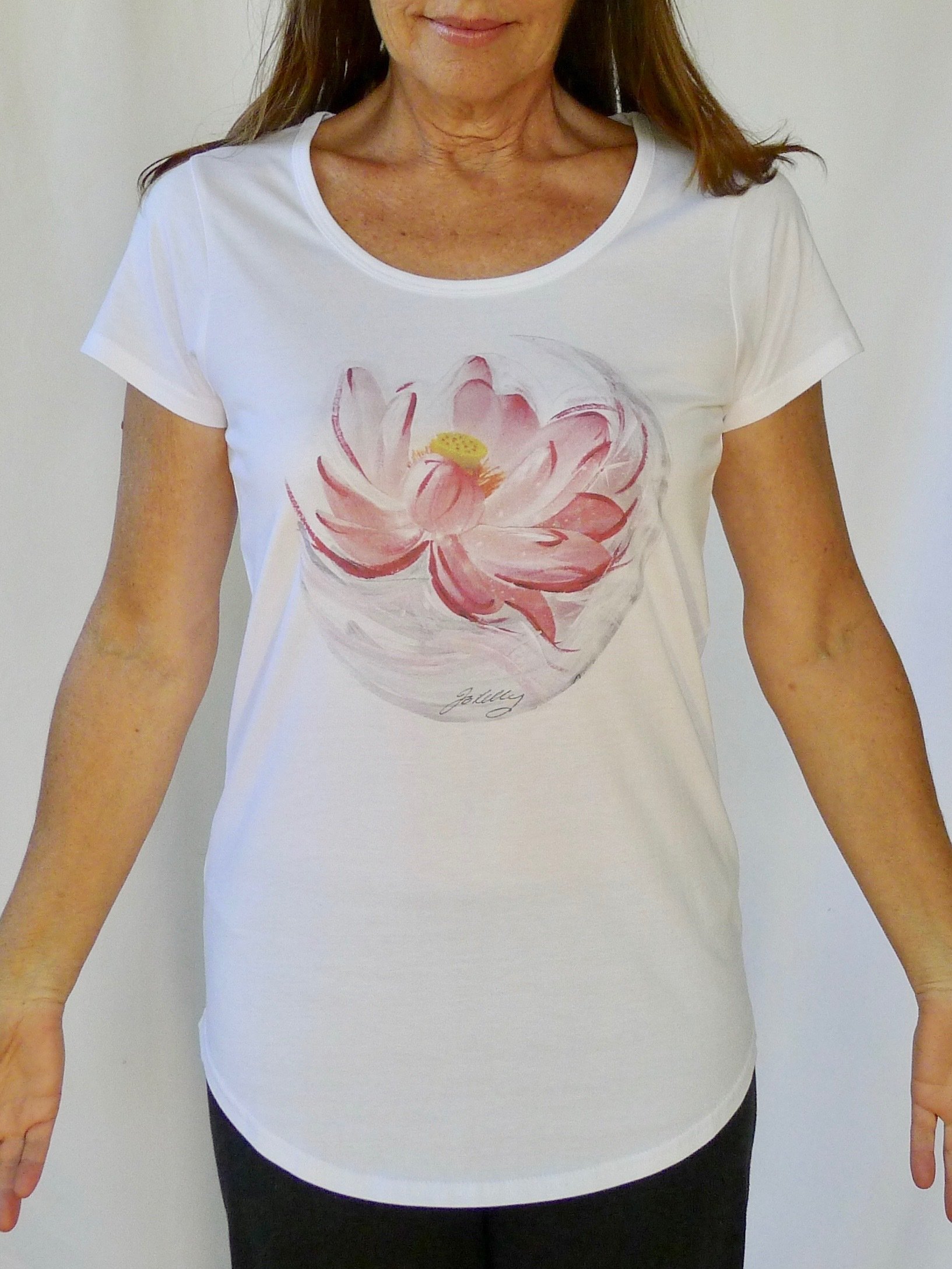 Lunar Lotus Yoga Tee 00008