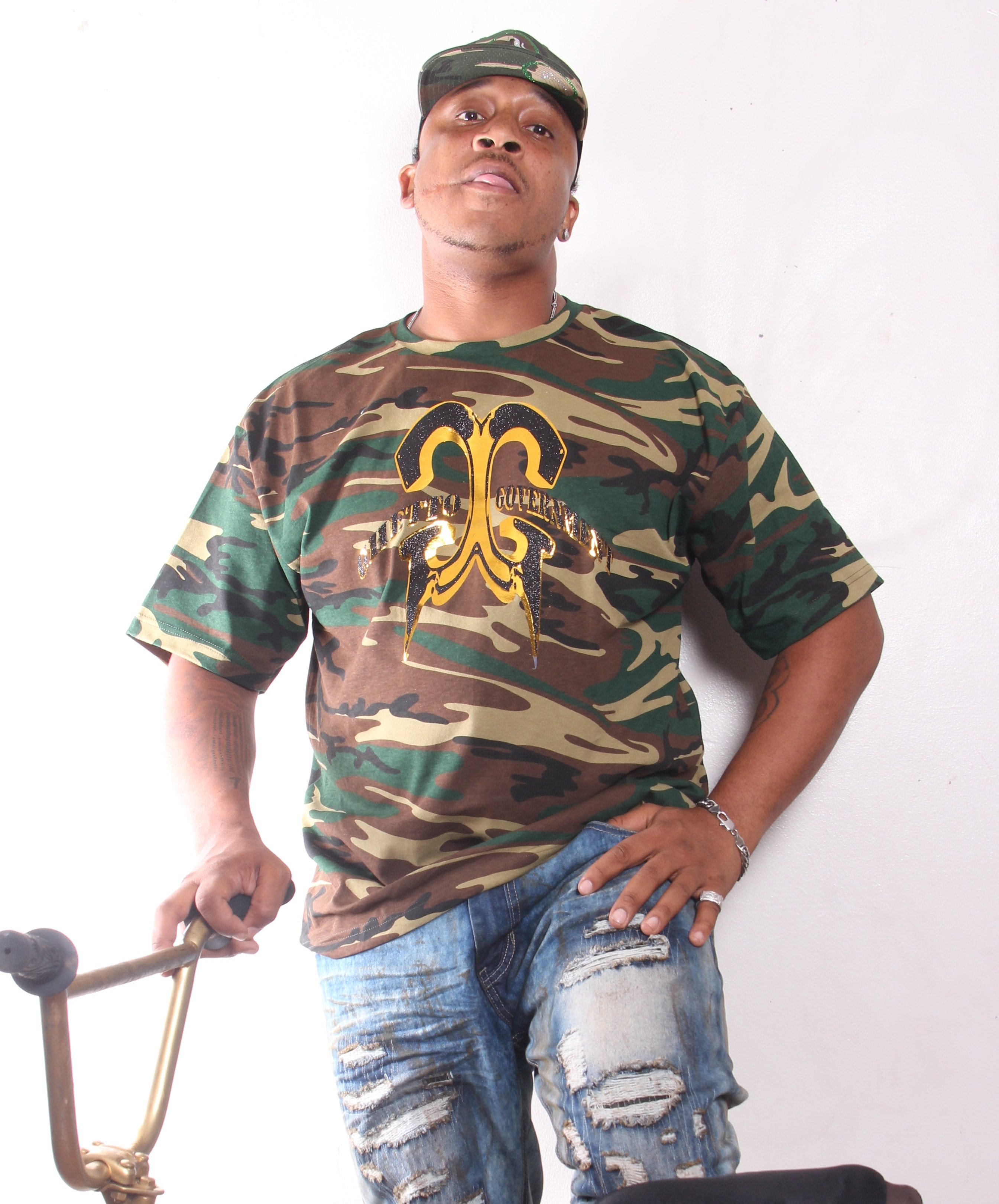 Camoflauge Ghetto Government T-Shirt 001
