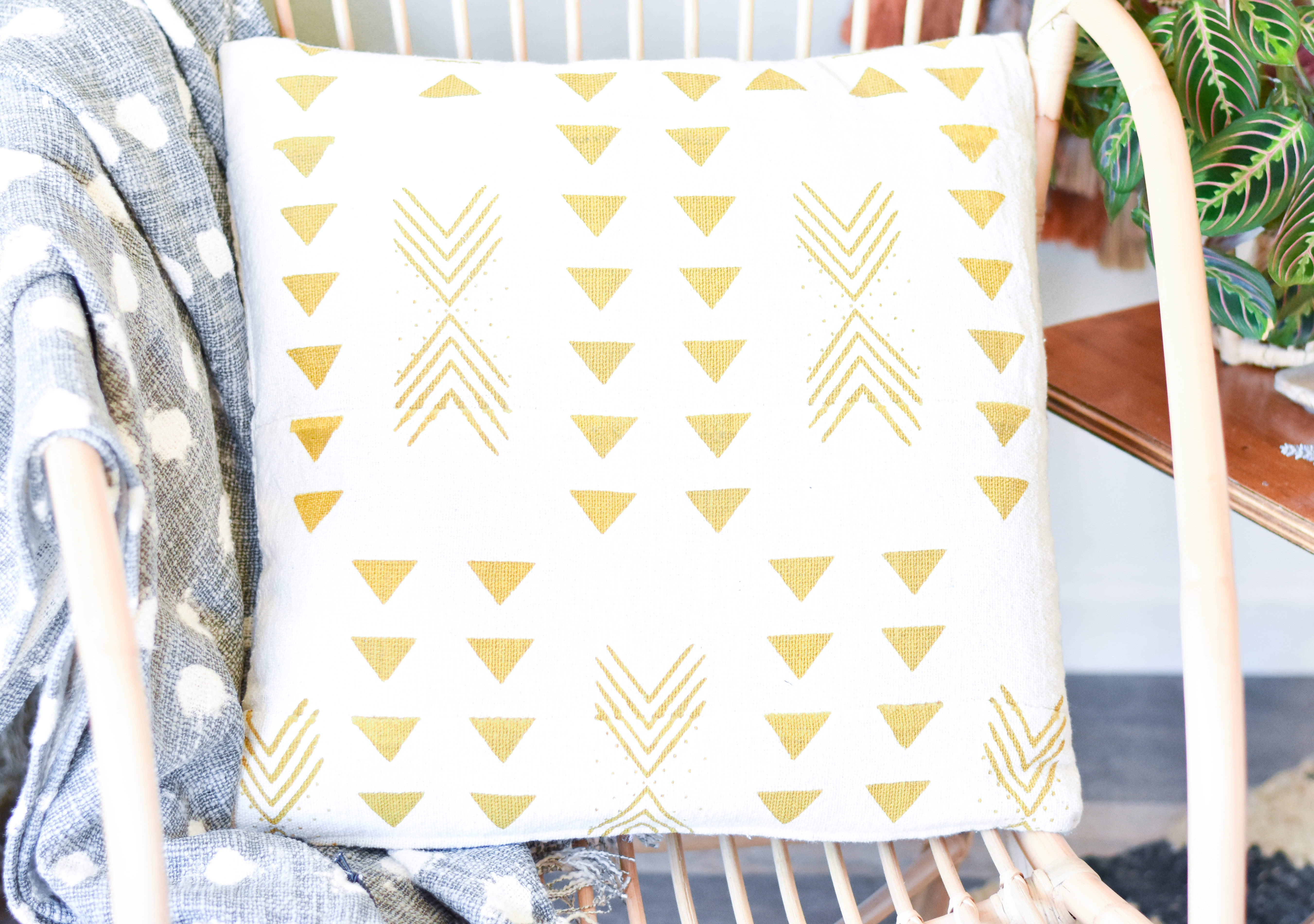 Mustard Yellow Mudcloth Pillow da9838 0KBE1ED40C2XT
