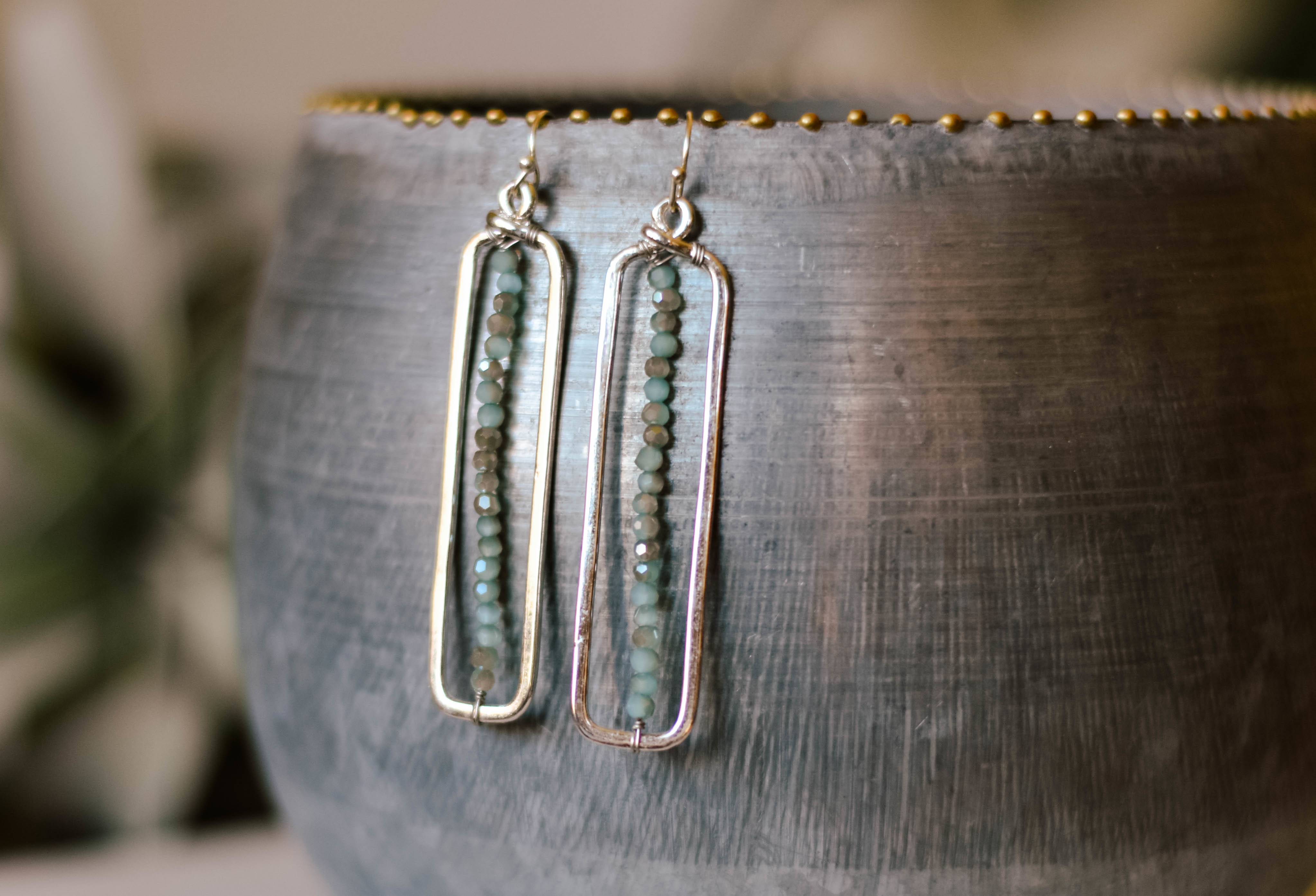 long rectangle nlwith gems e1079